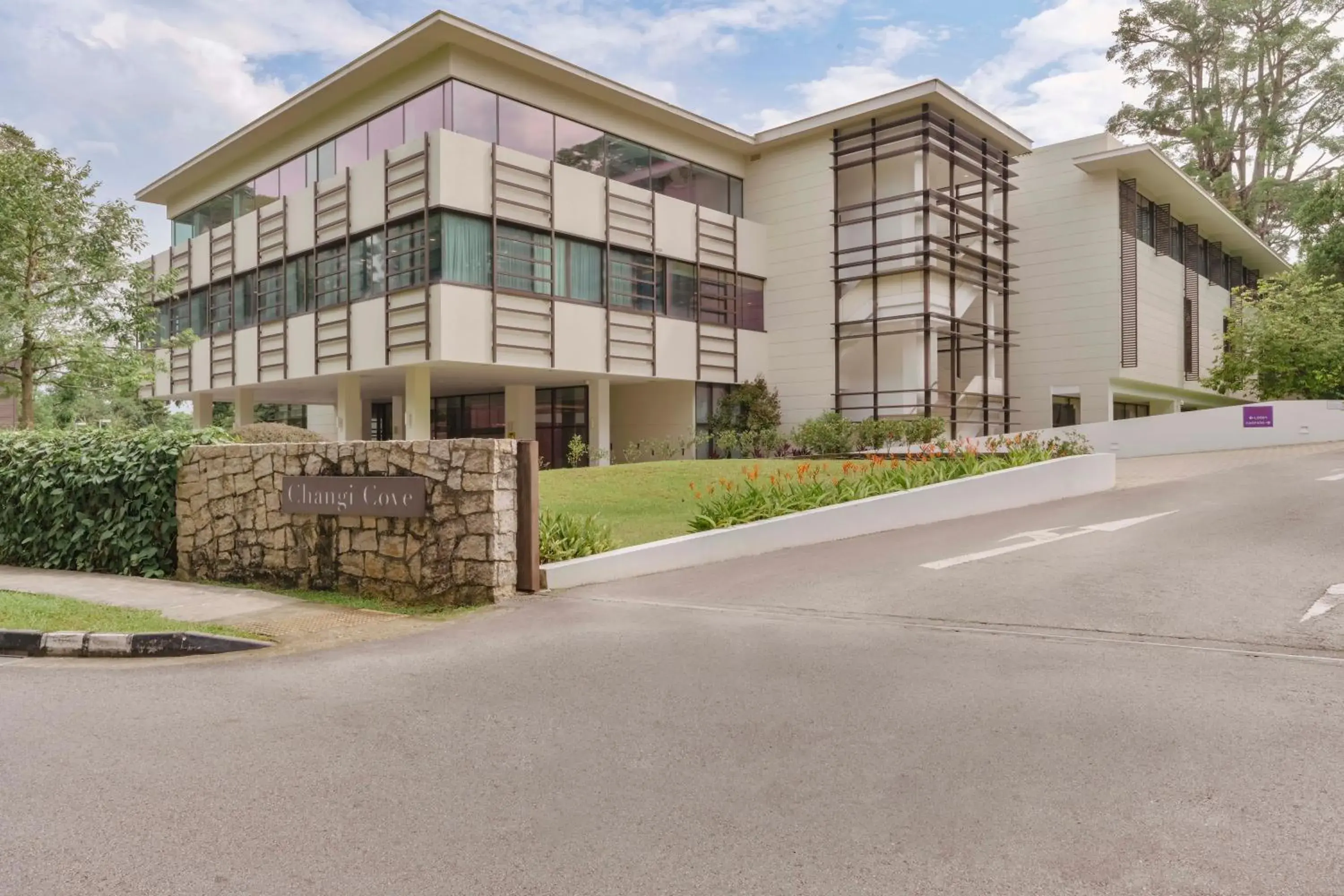 Property building in Changi Cove Property building in Changi Cove