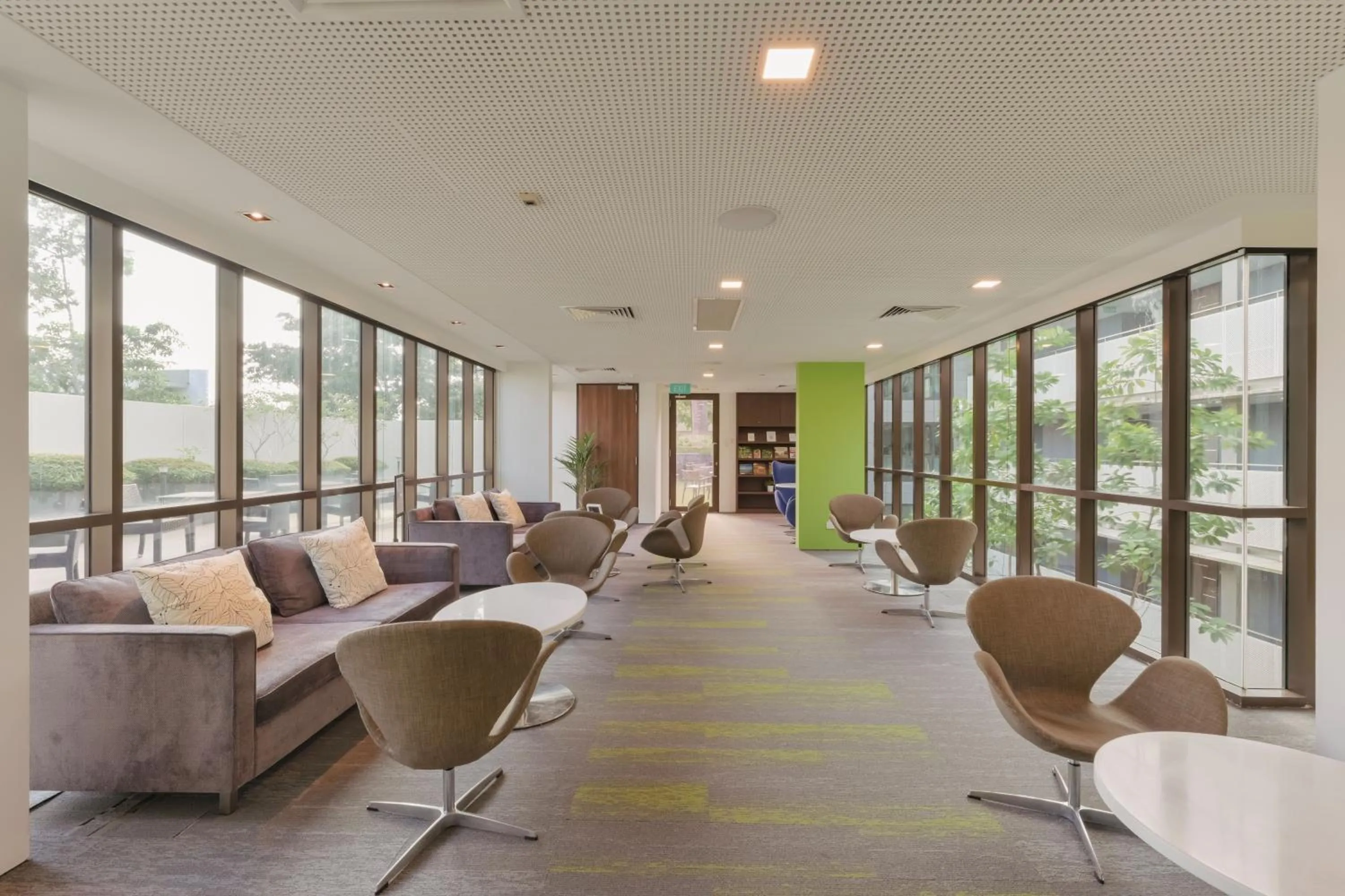 Communal lounge/ TV room in Changi Cove