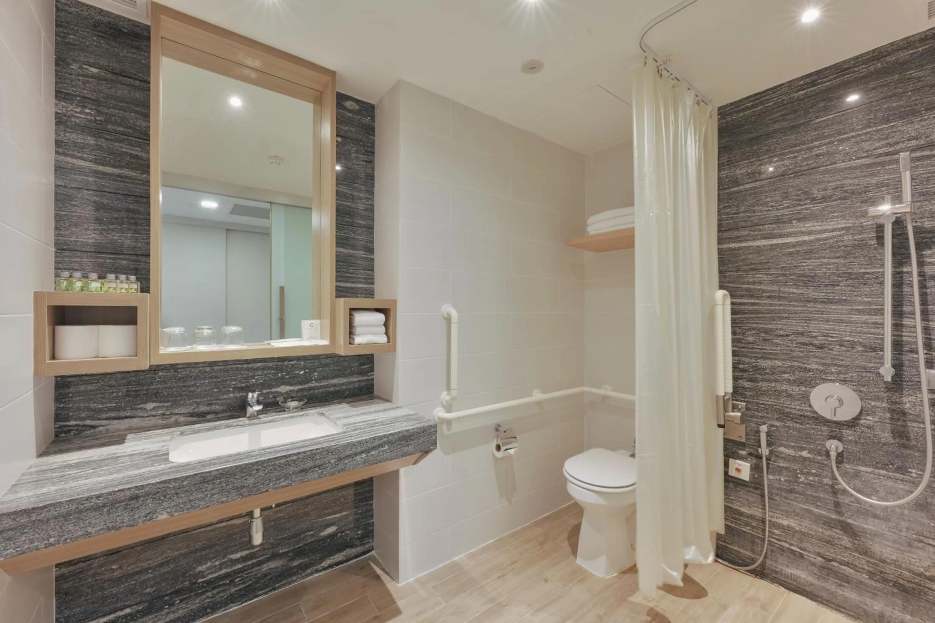 Toilet in Changi Cove