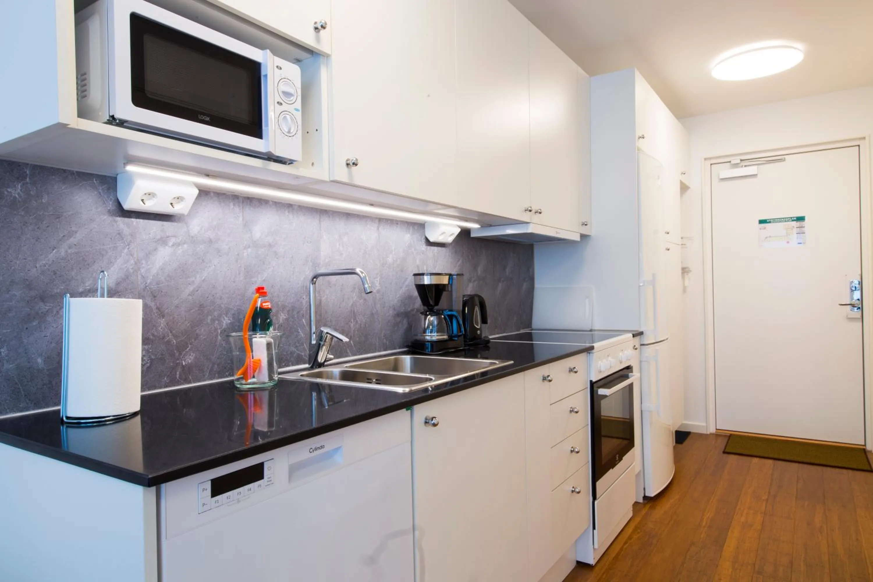 Property building in Continental Apartment Hotel Sollentuna