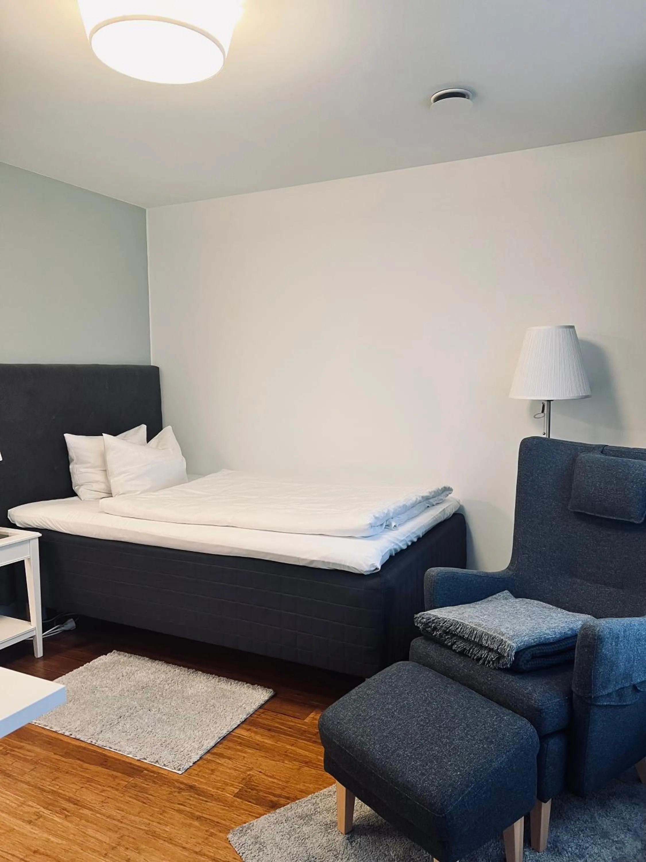 Bed in Continental Apartment Hotel Sollentuna