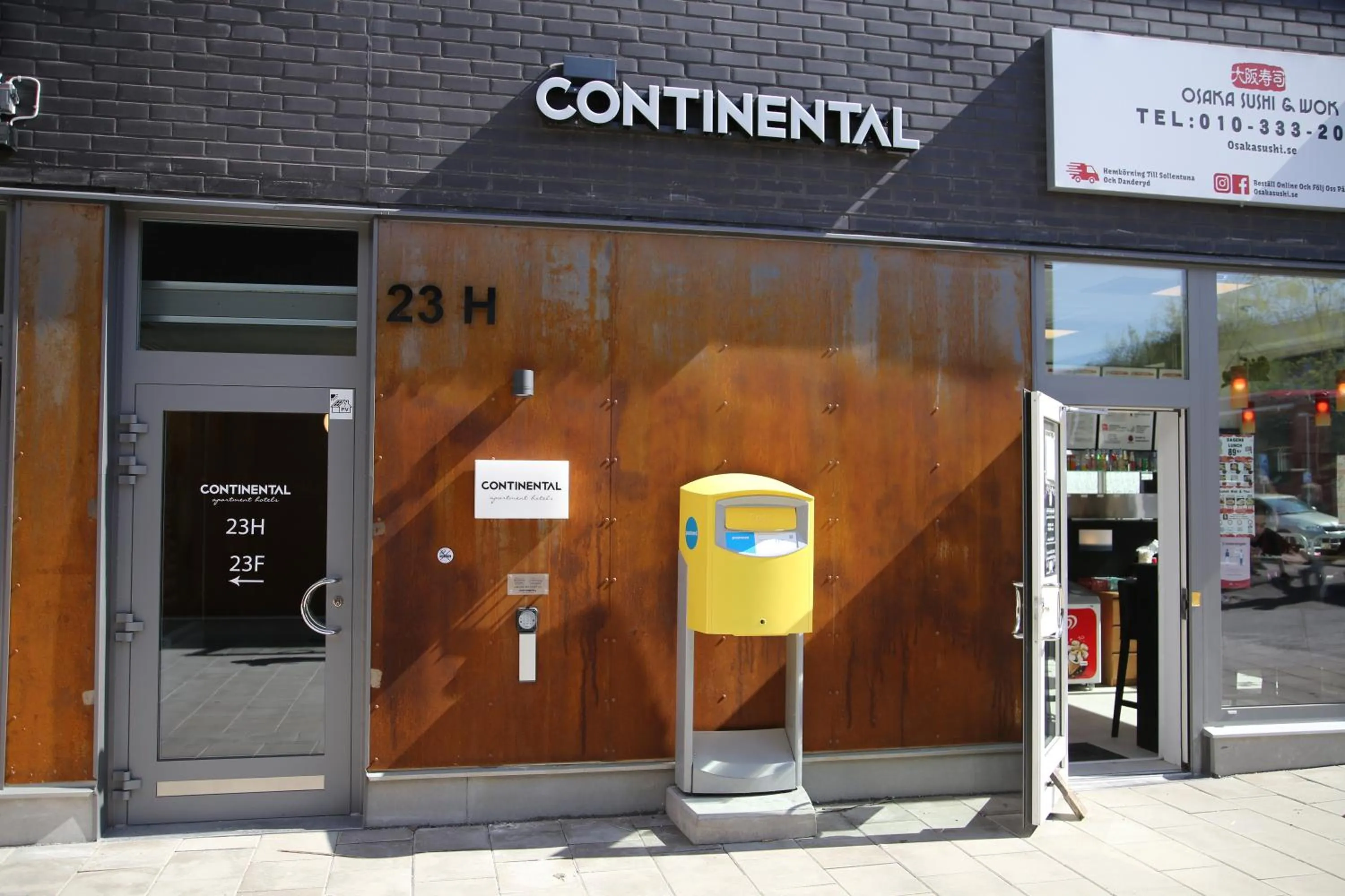 Property building in Continental Apartment Hotel Sollentuna