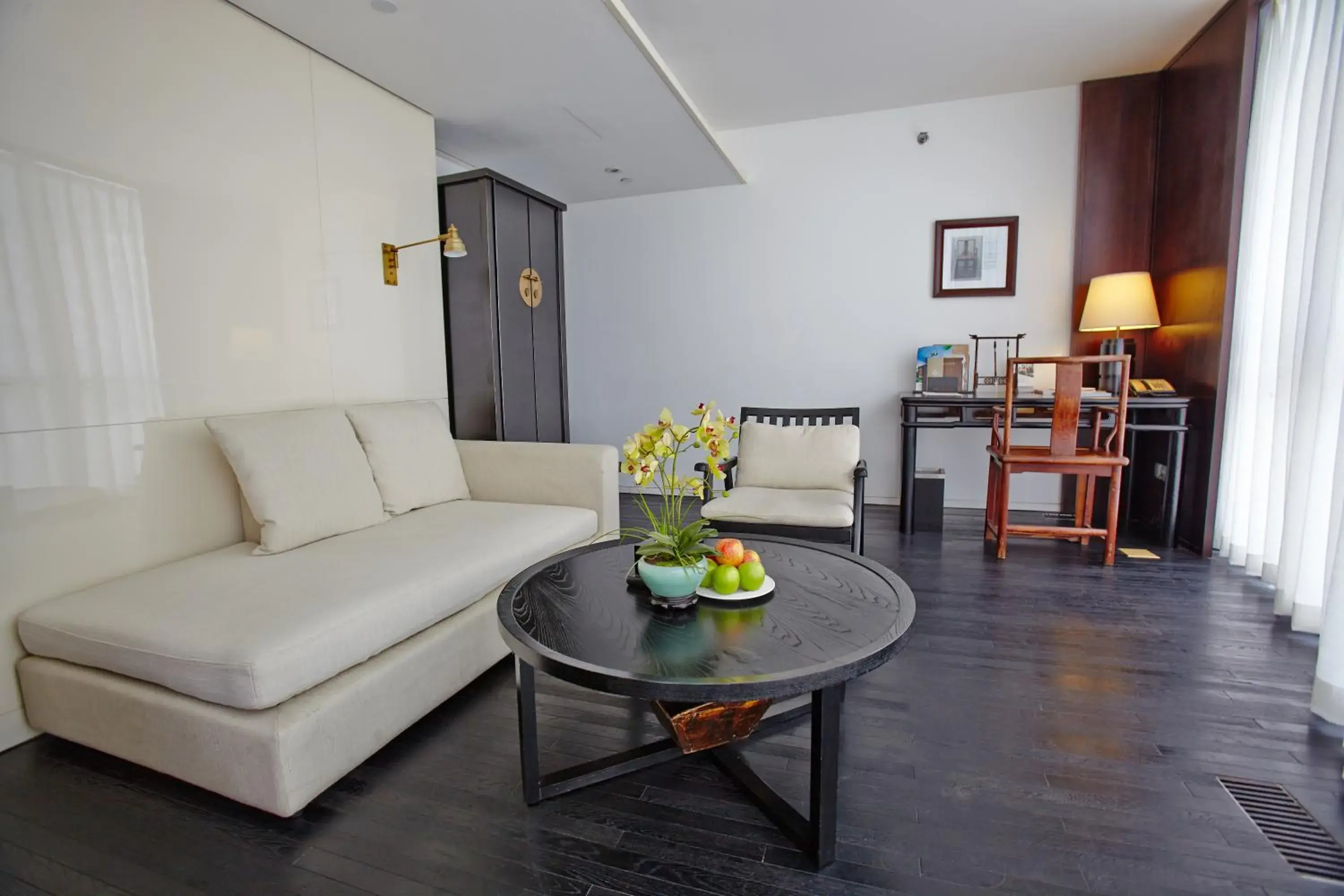 Living room, Seating Area in Hotel MoMc Living room, Seating Area in Hotel MoMc