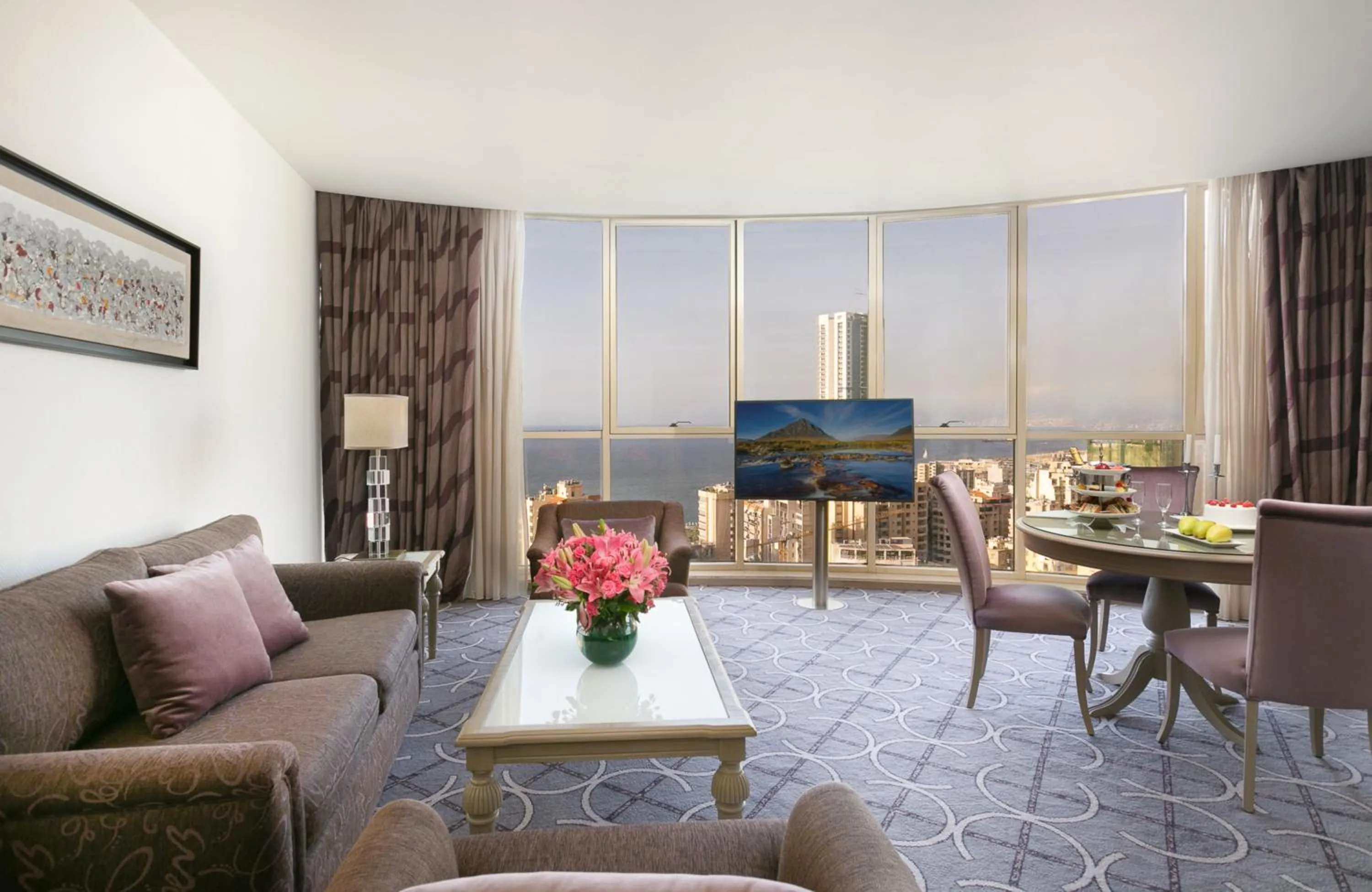 TV and multimedia in Gefinor Rotana – Beirut