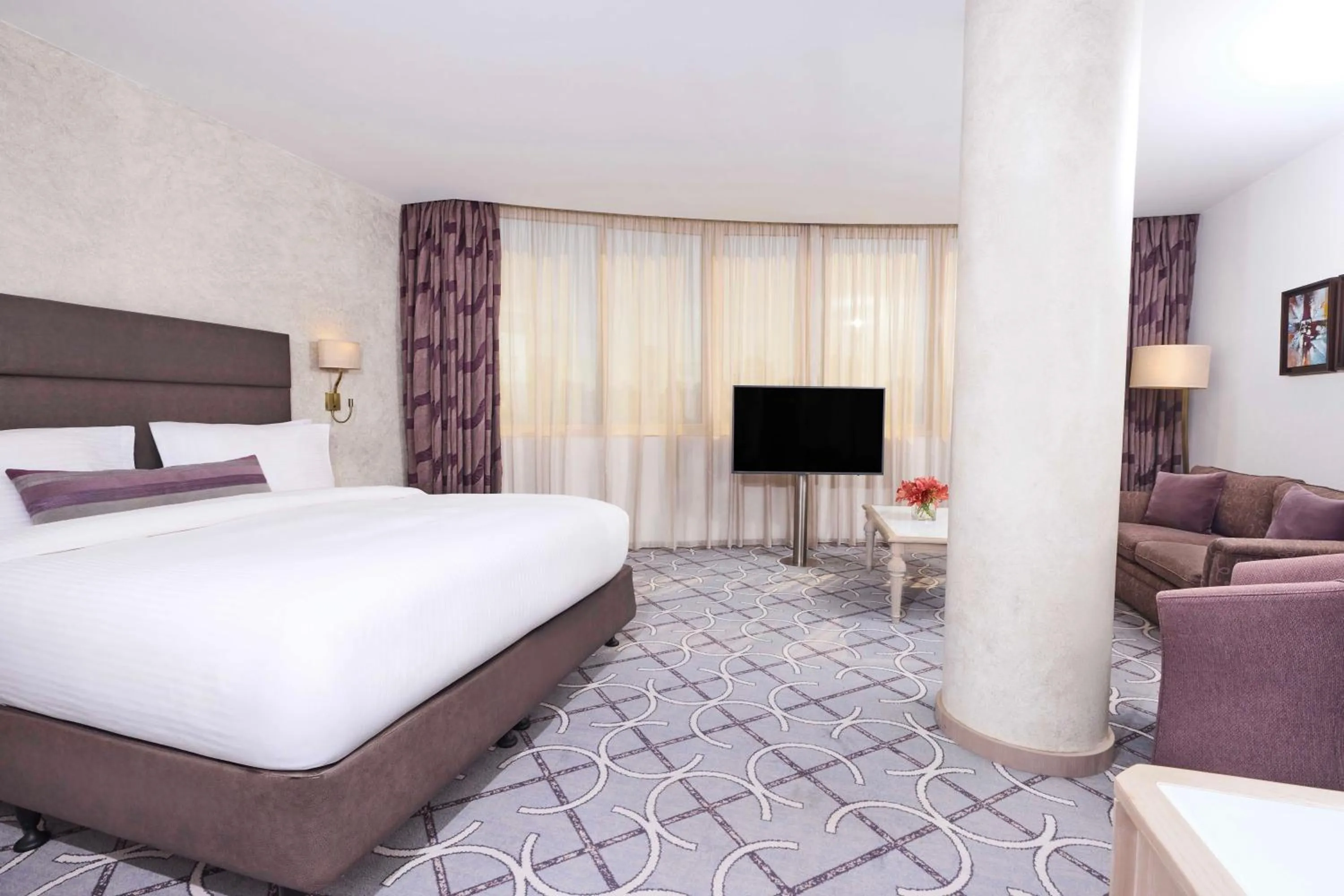 Bedroom, Bed in Gefinor Rotana – Beirut