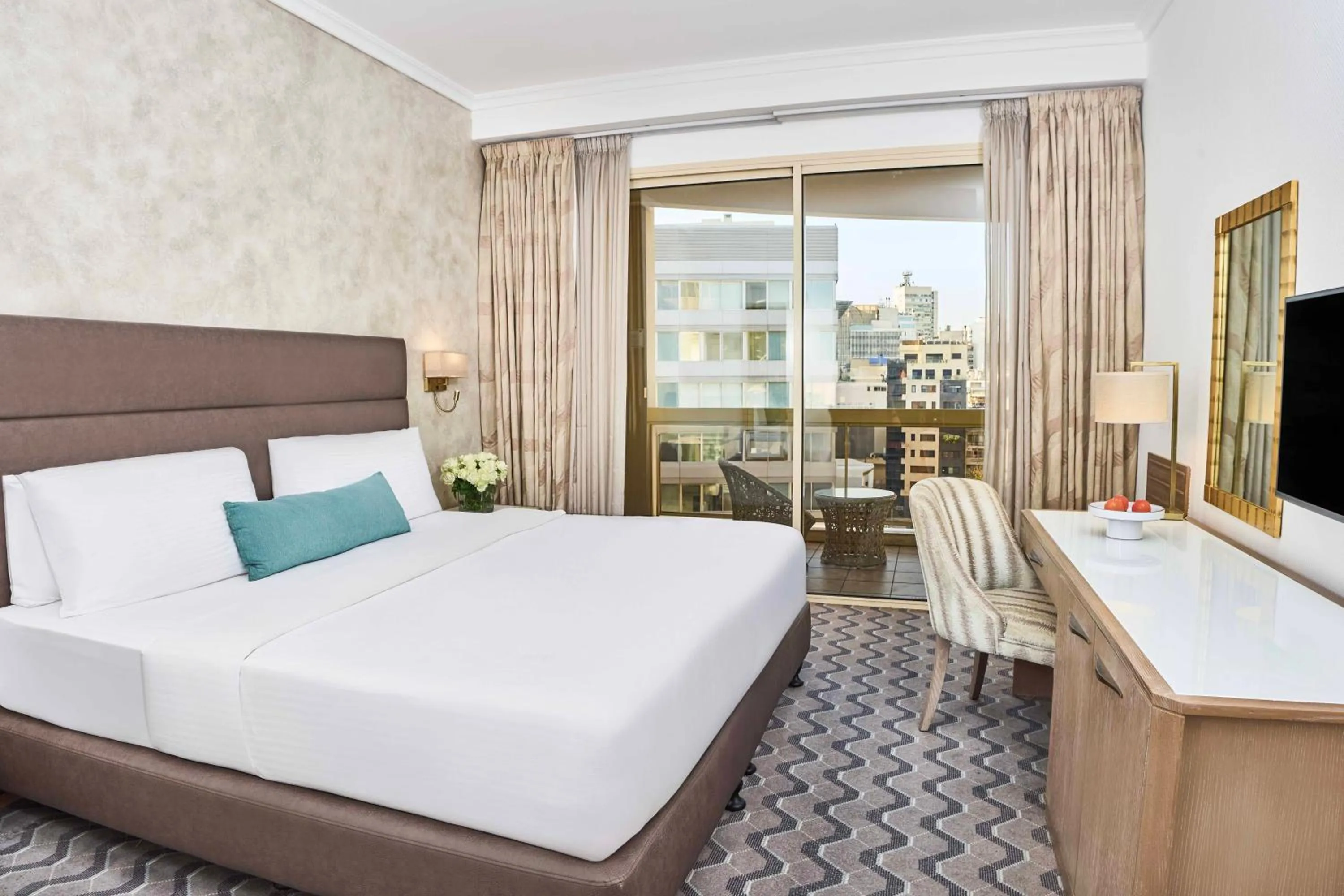 Bedroom, Bed in Gefinor Rotana – Beirut