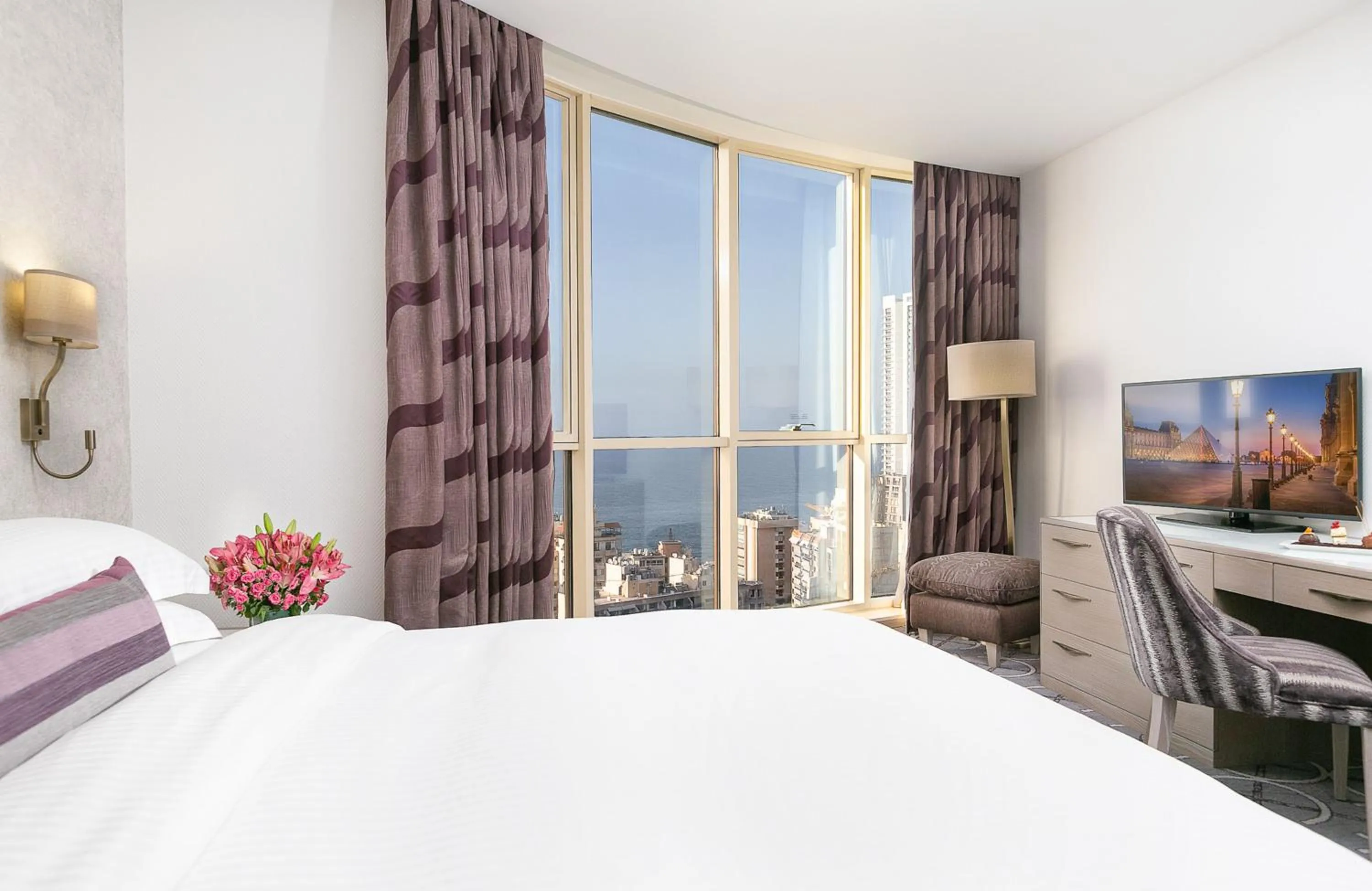 Bedroom, Bed in Gefinor Rotana – Beirut