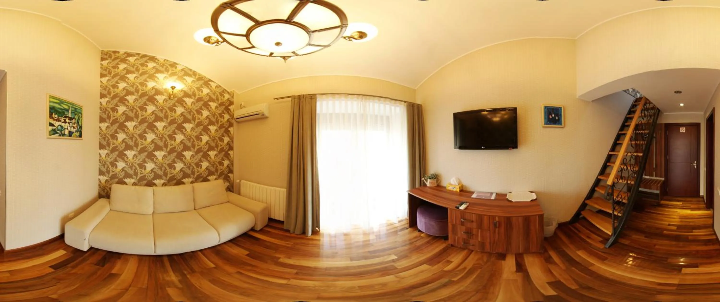 Photo of the whole room in Hotel Papion