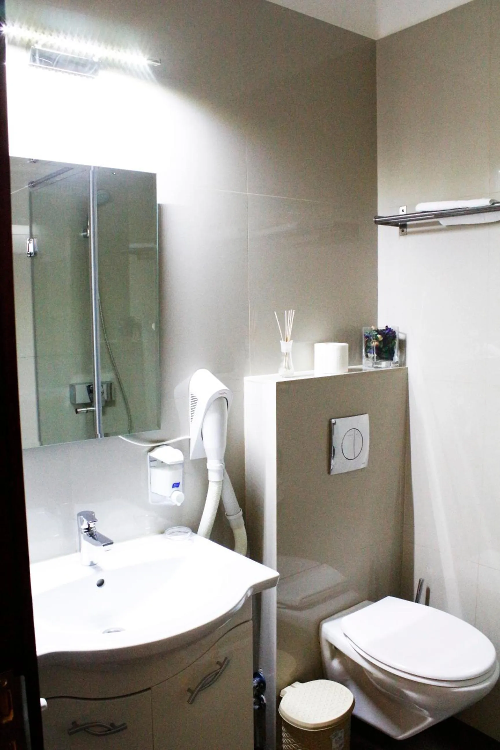 Bathroom in Hotel Papion