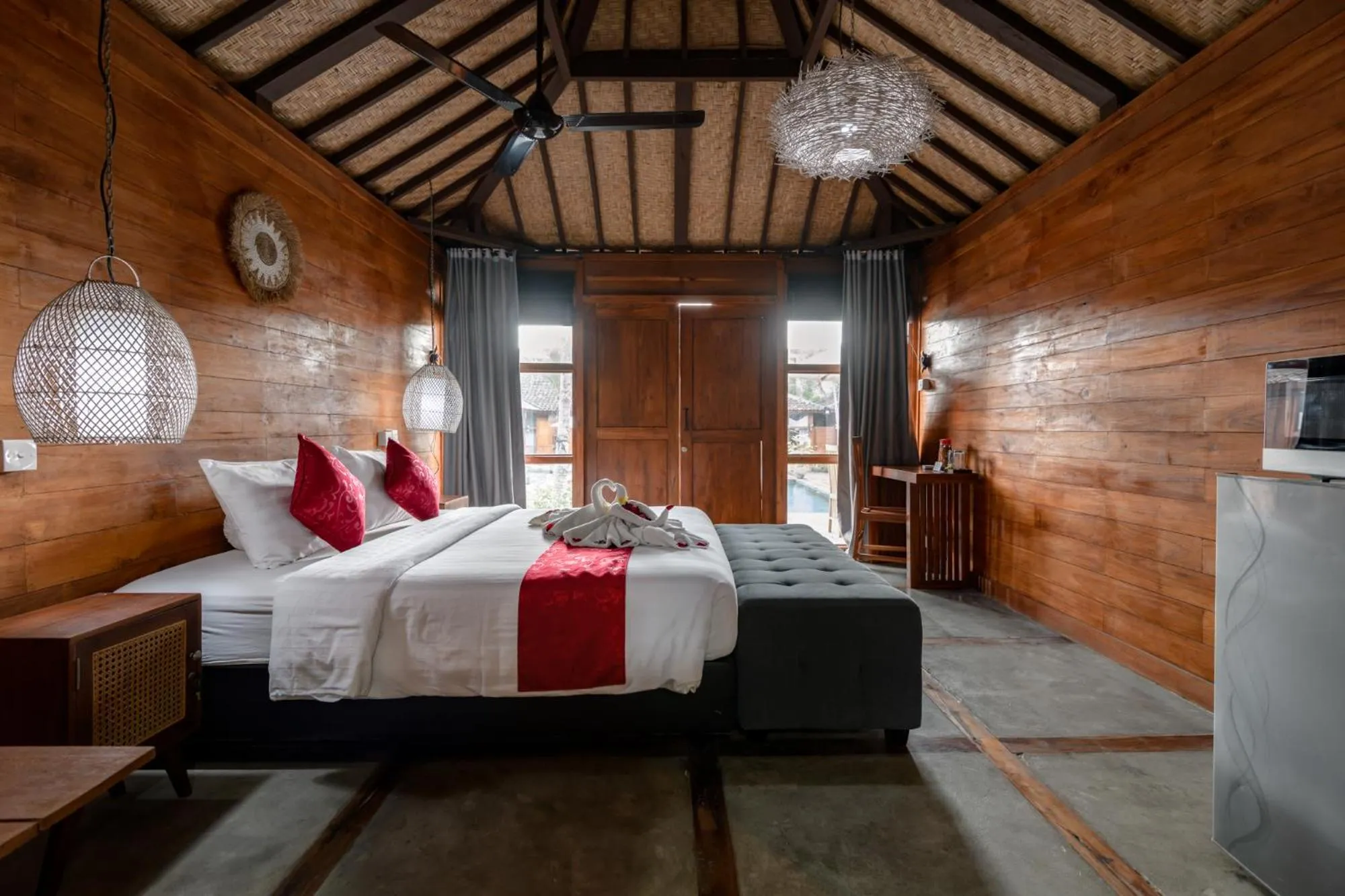 Photo of the whole room, Bed in Turtle Villas, Canggu Managed by Manara