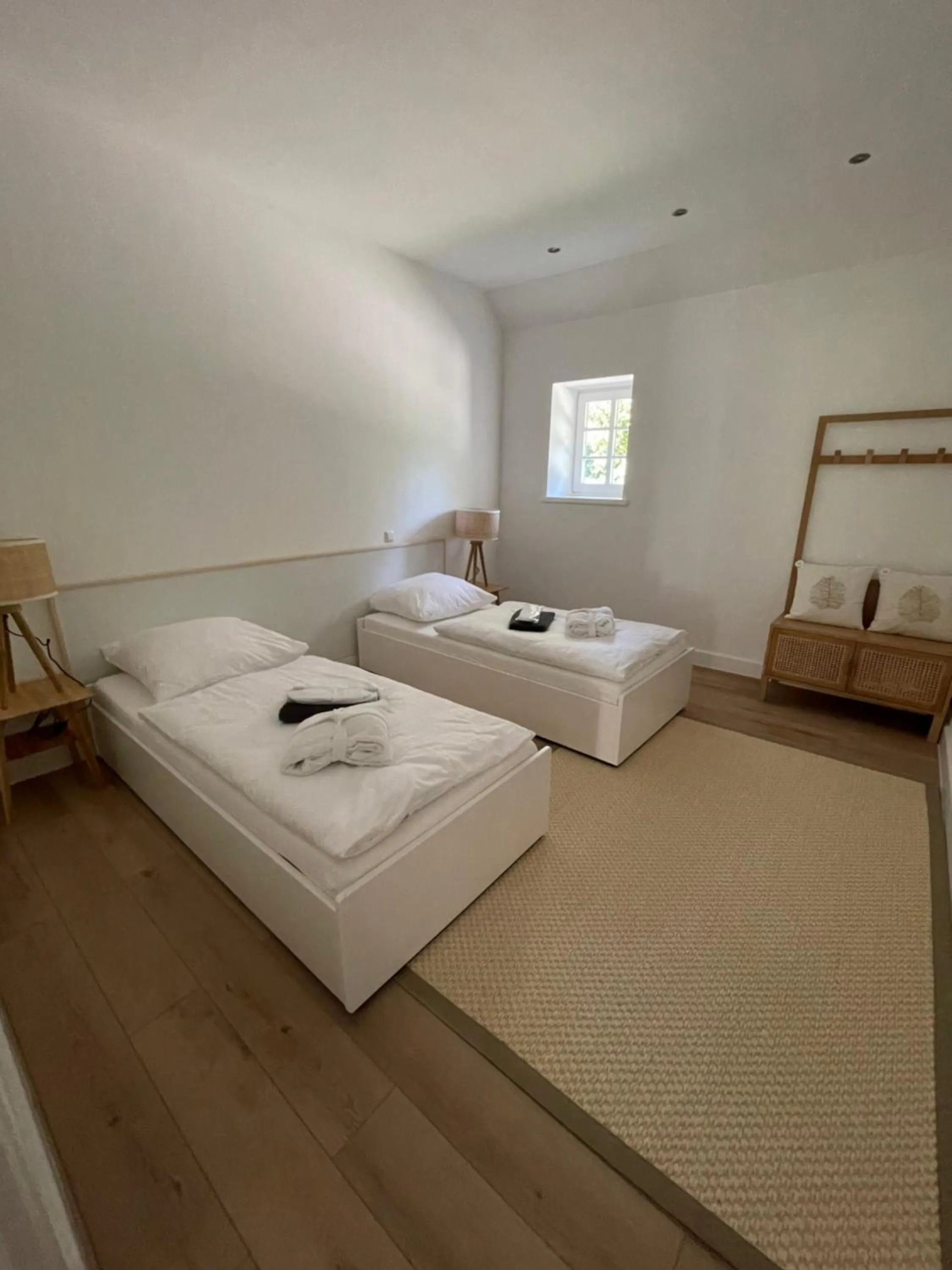 Bedroom, Bed in Romantik Hotel Kaufmannshof