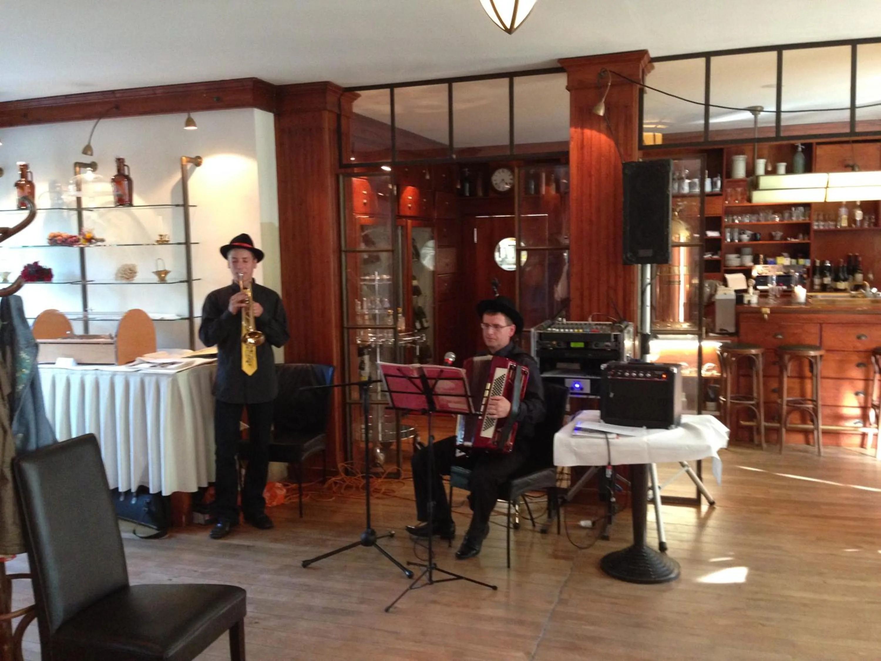 Restaurant/places to eat in Romantik Hotel Kaufmannshof