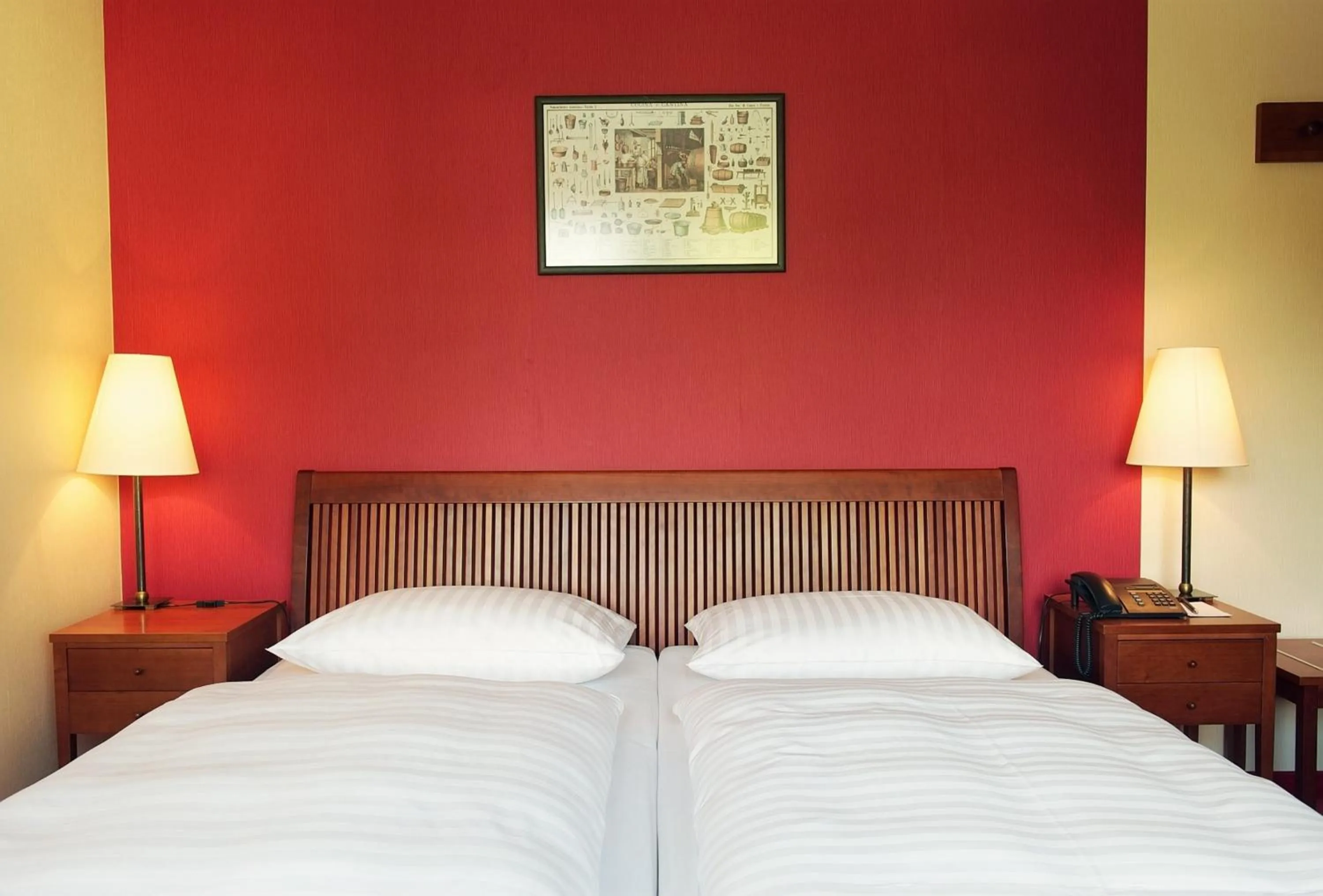 Photo of the whole room, Bed in Romantik Hotel Kaufmannshof