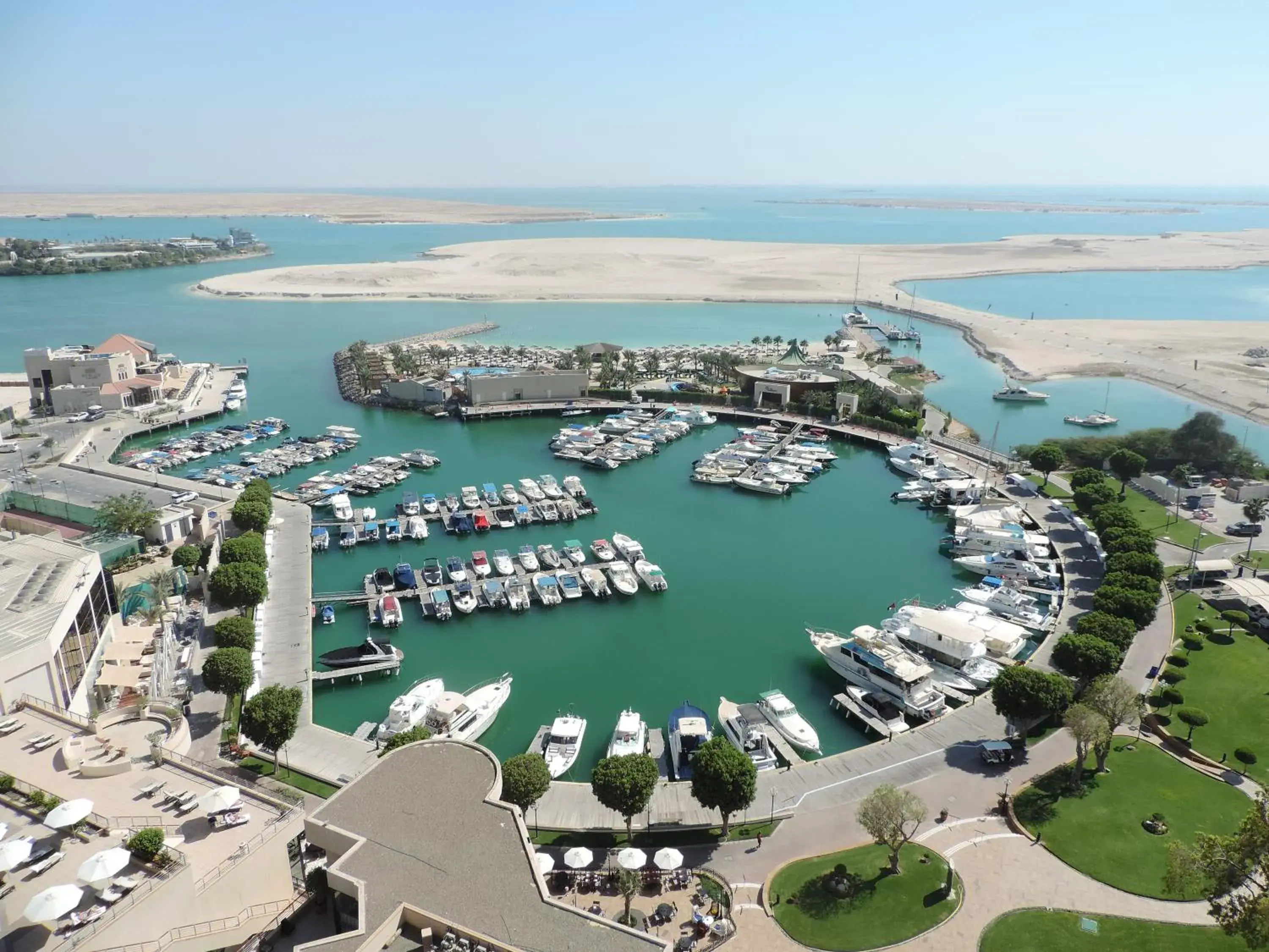 Property building in InterContinental Abu Dhabi by IHG Property building in InterContinental Abu Dhabi by IHG