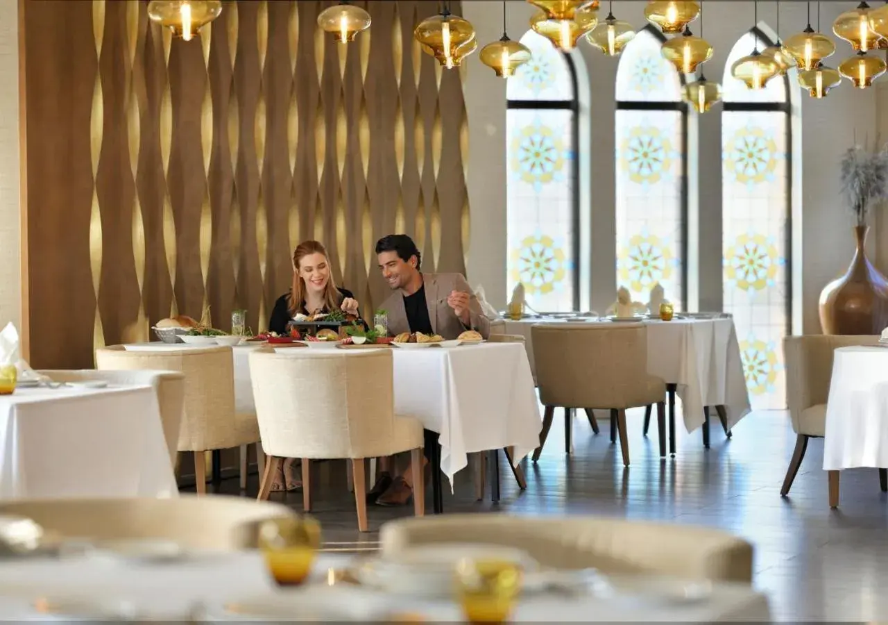 Restaurant/places to eat in InterContinental Abu Dhabi by IHG Restaurant/places to eat in InterContinental Abu Dhabi by IHG