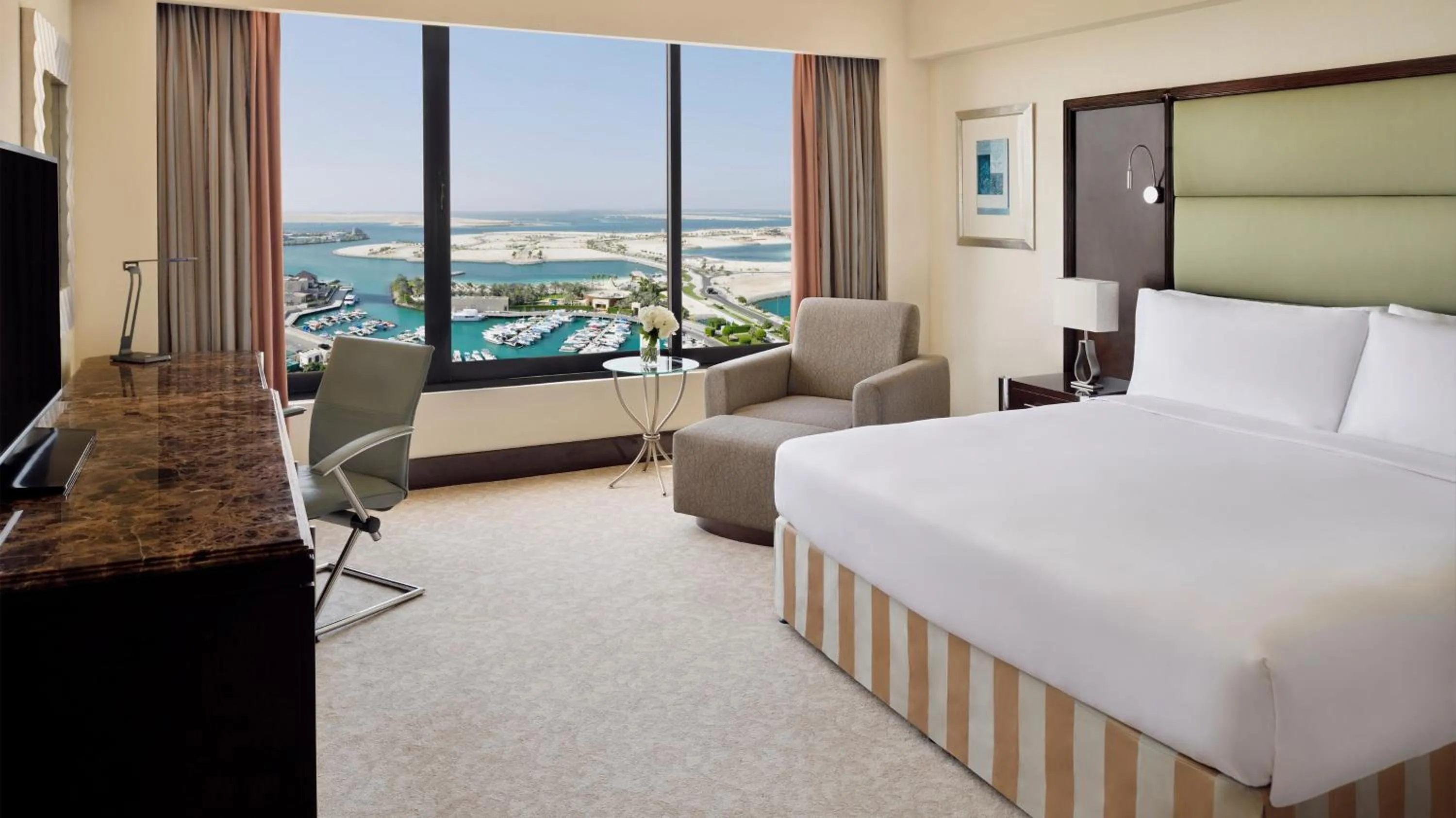 Photo of the whole room, Bed in InterContinental Abu Dhabi by IHG