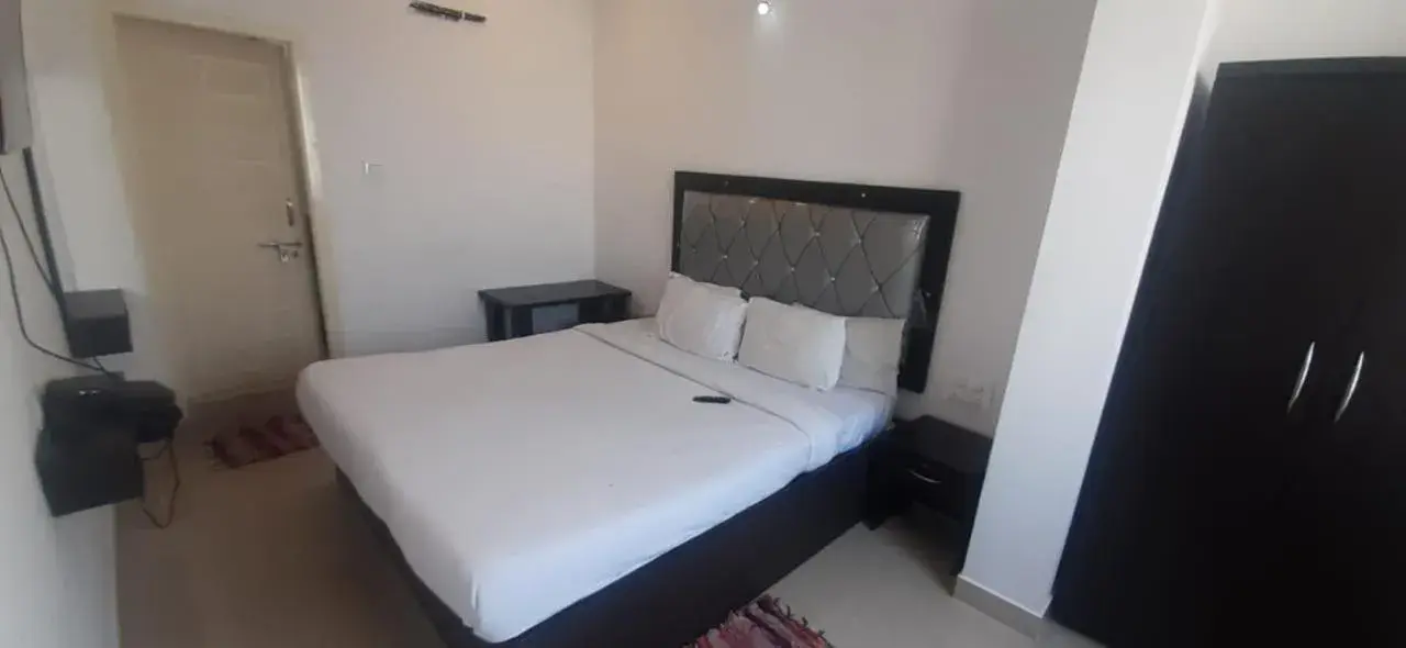 PPH Living SS Grand PPH Living SS Grand