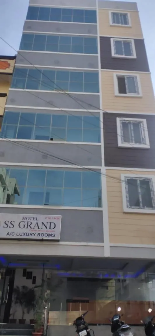 Property building in PPH Living SS Grand