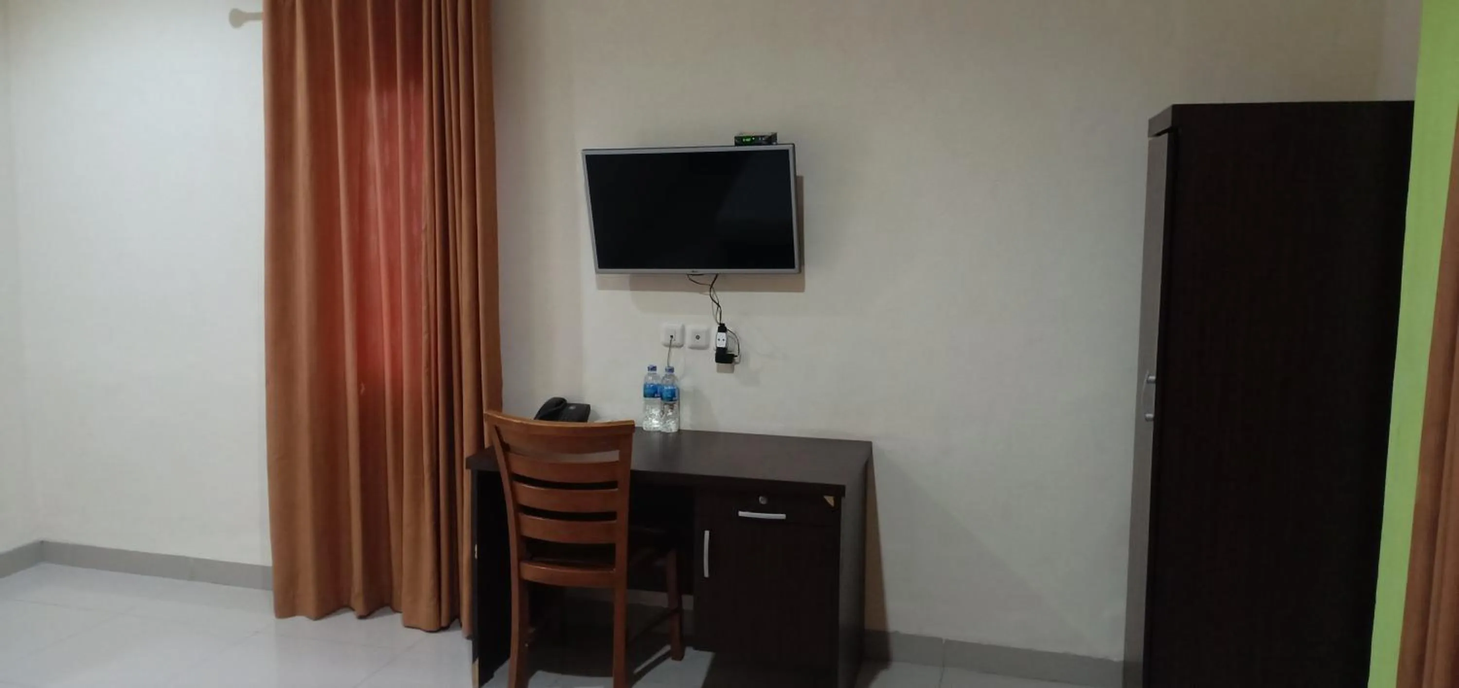 Bedroom in Citra Hotel