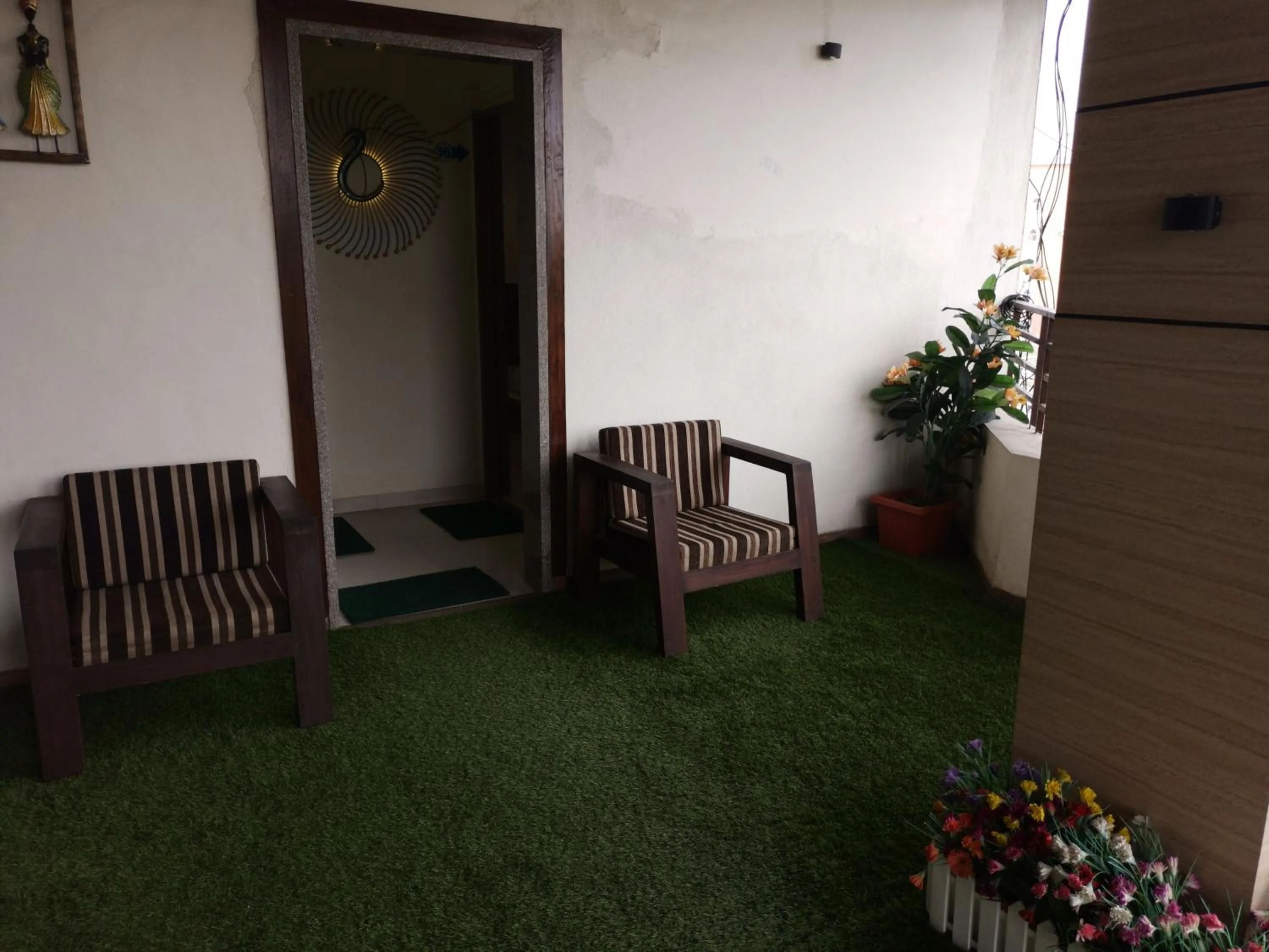 Patio in Hotel Kissan