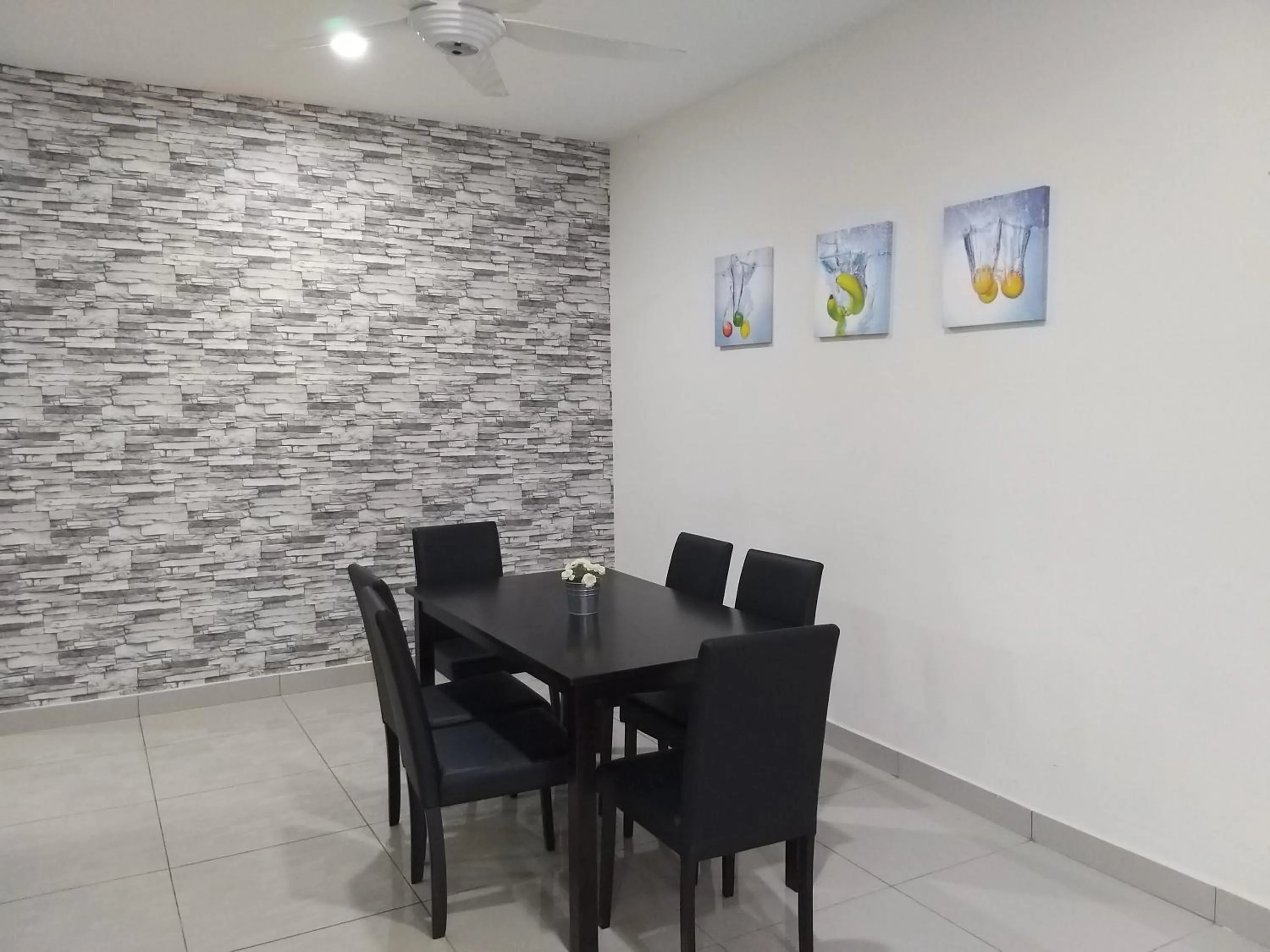 Dining area in Goodview Vacation Homestay @Kajang