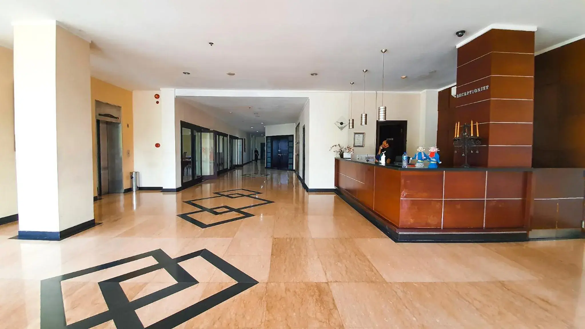 Property building in N1 Hotel Tanah Abang Property building in N1 Hotel Tanah Abang