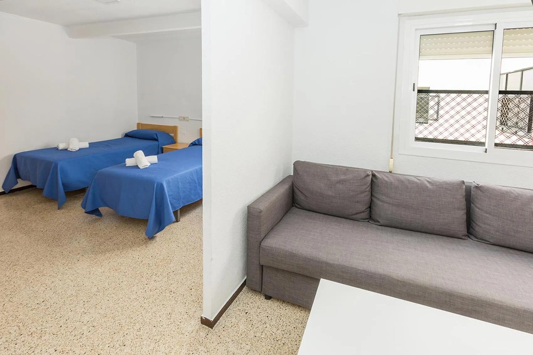 Photo of the whole room, Bed in Hostal El Mercat