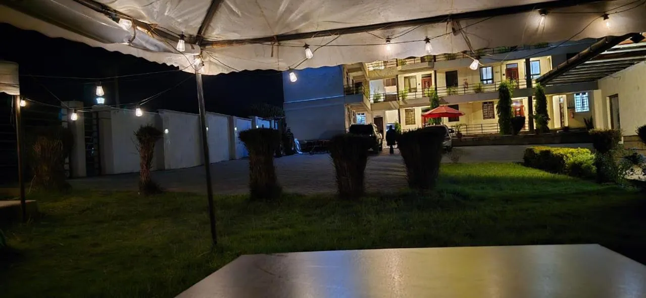 Night in Walabi Mara Hotel