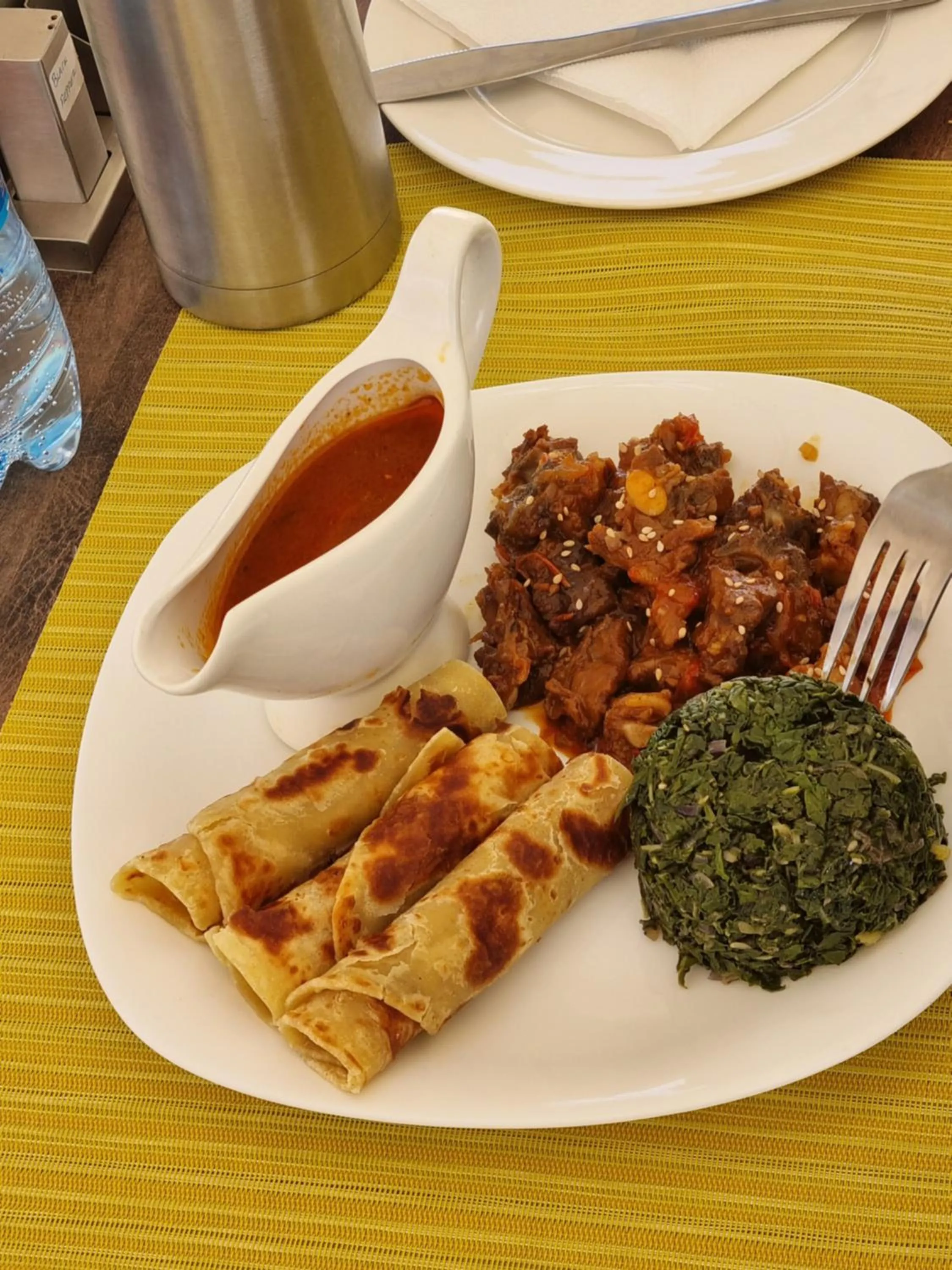 Food and drinks in Walabi Mara Hotel