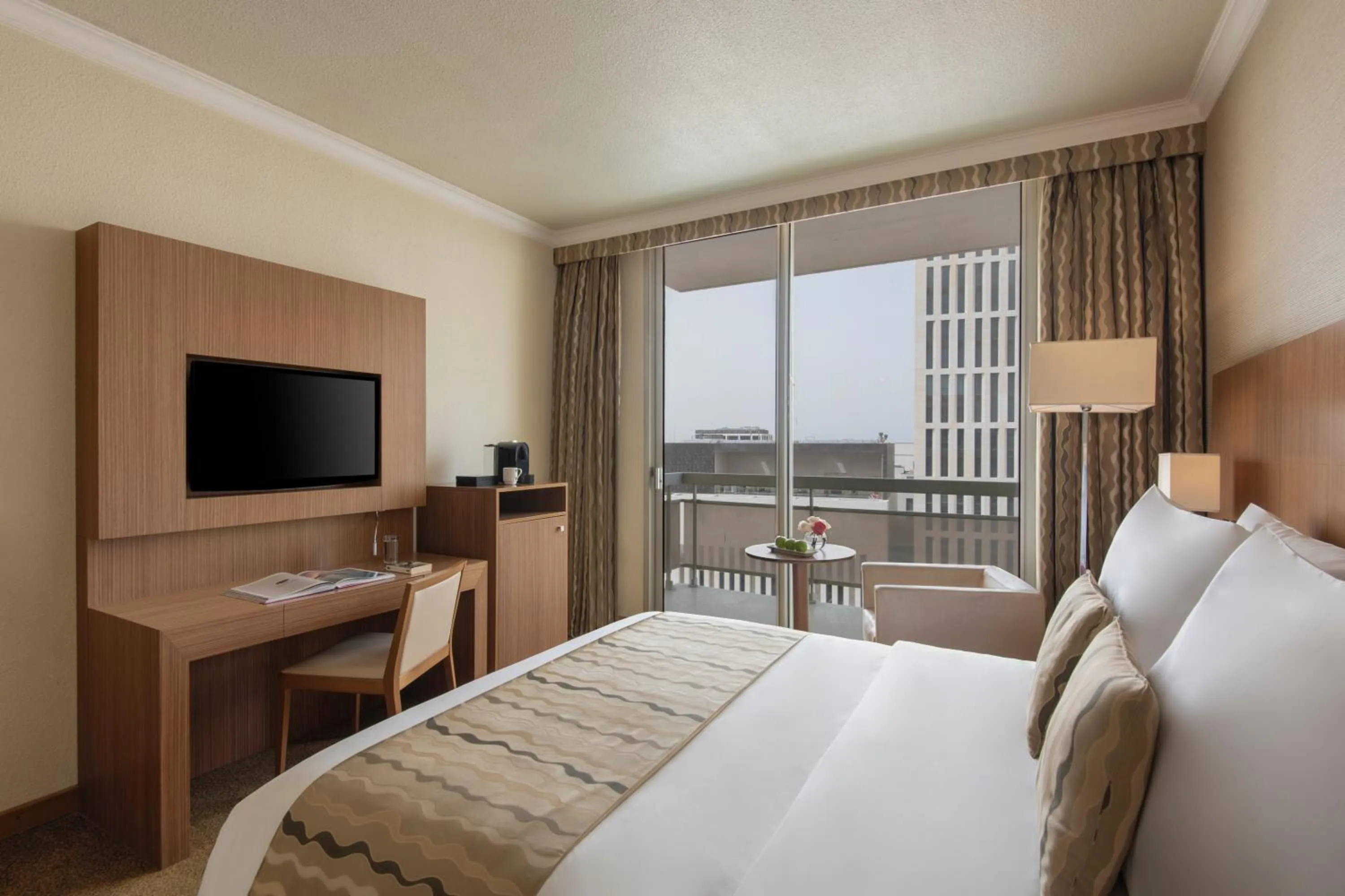 City view, Bed in Treffen House Doha - Souq Waqif and next to Msheireb Metro Station