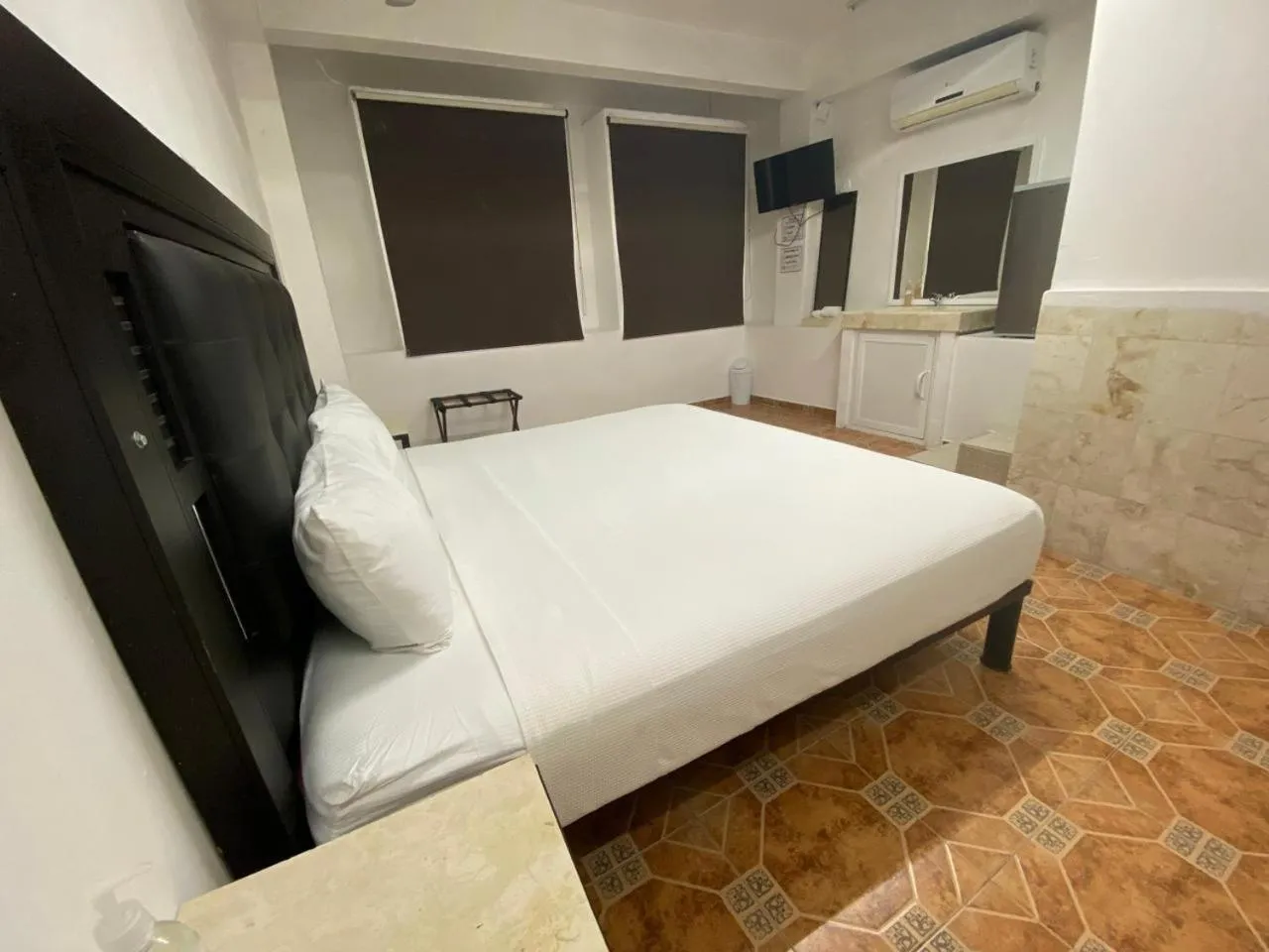 Photo of the whole room in Hotel La Catedral Mérida