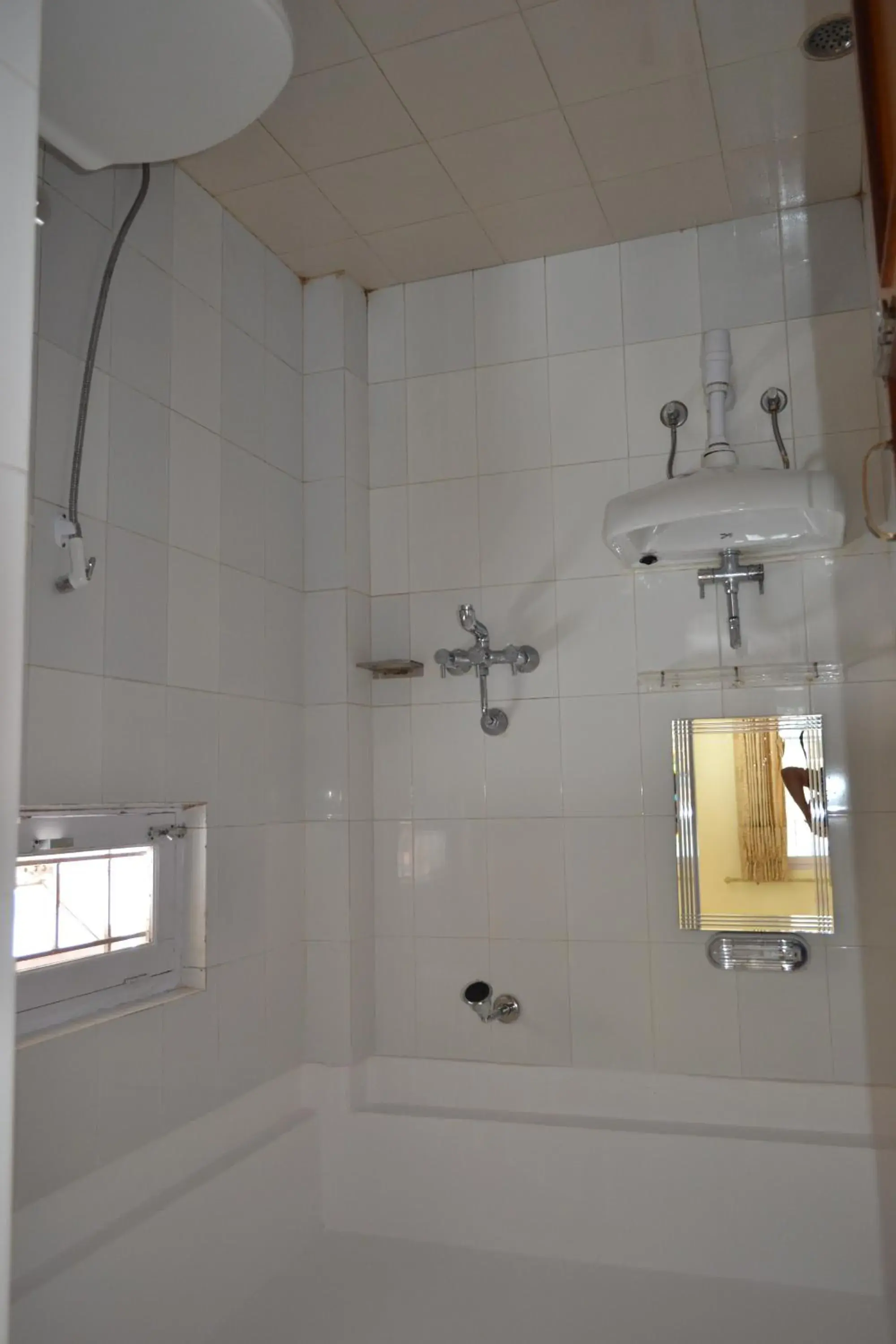 Standard Double or Twin Room - single occupancy in Hotel Global Inn Standard Double or Twin Room - single occupancy in Hotel Global Inn