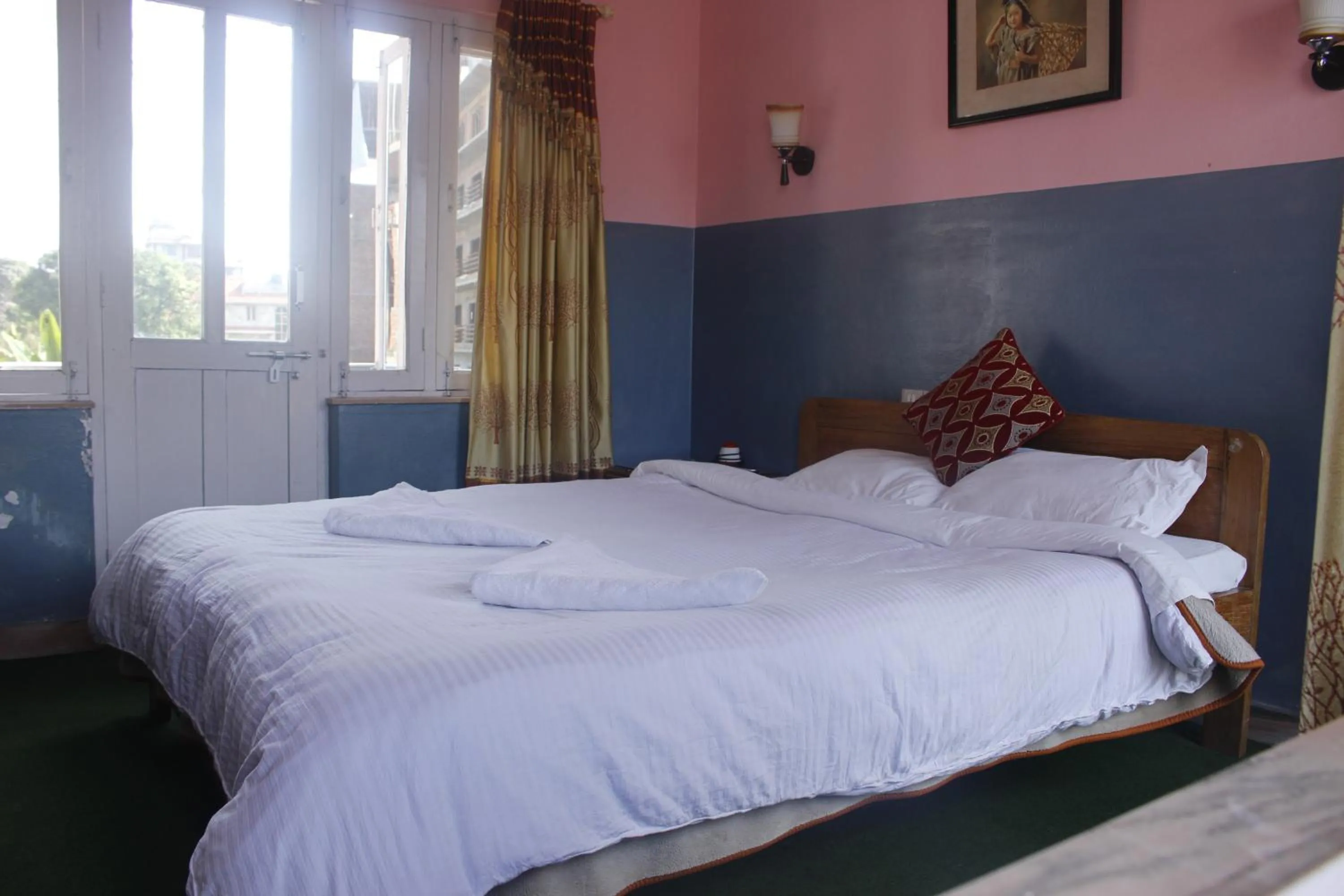 cot, Bed in Hotel Fishtail Villa