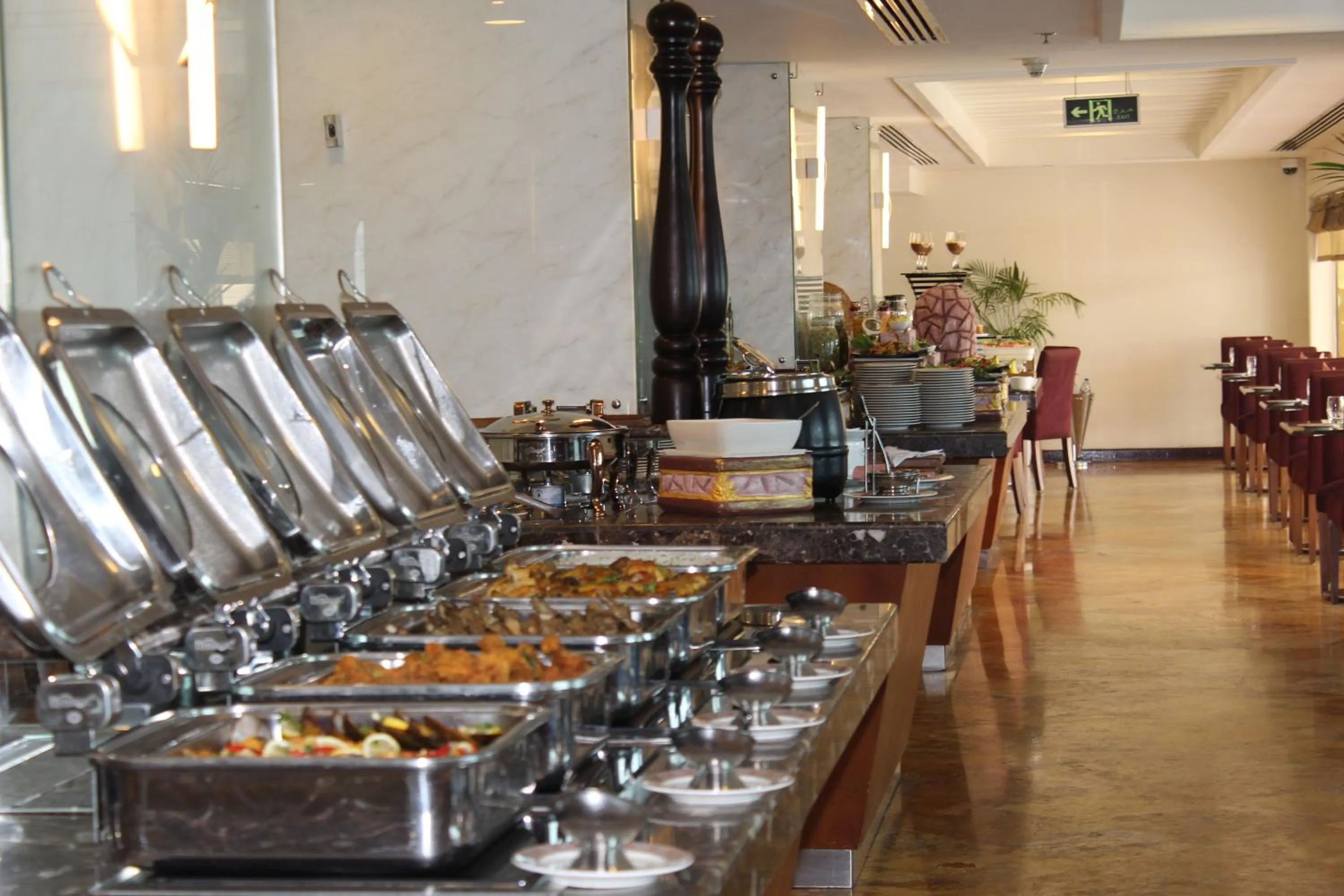 Restaurant/places to eat in Grand Regency Doha, Trademark Collection by Wyndham