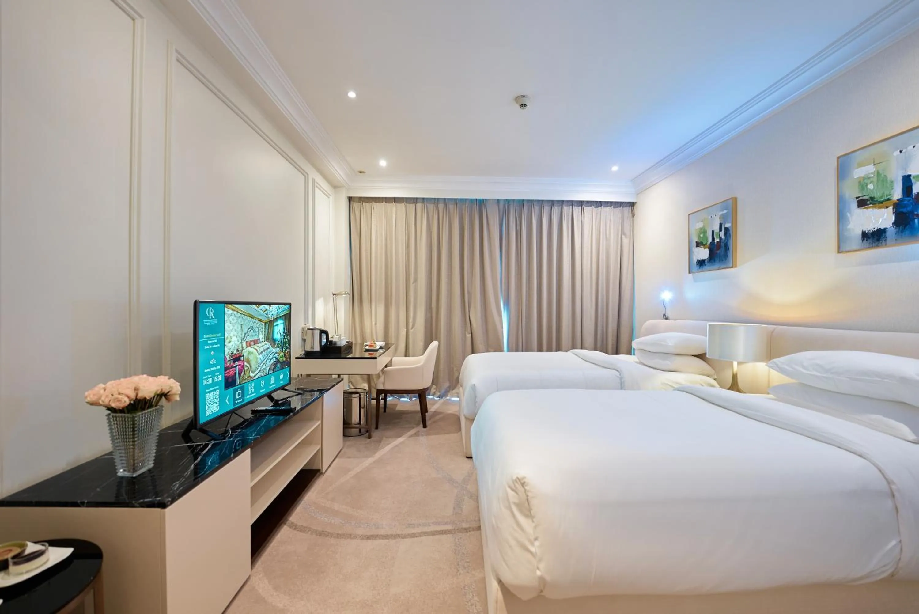TV and multimedia, Bed in Grand Regency Doha, Trademark Collection by Wyndham