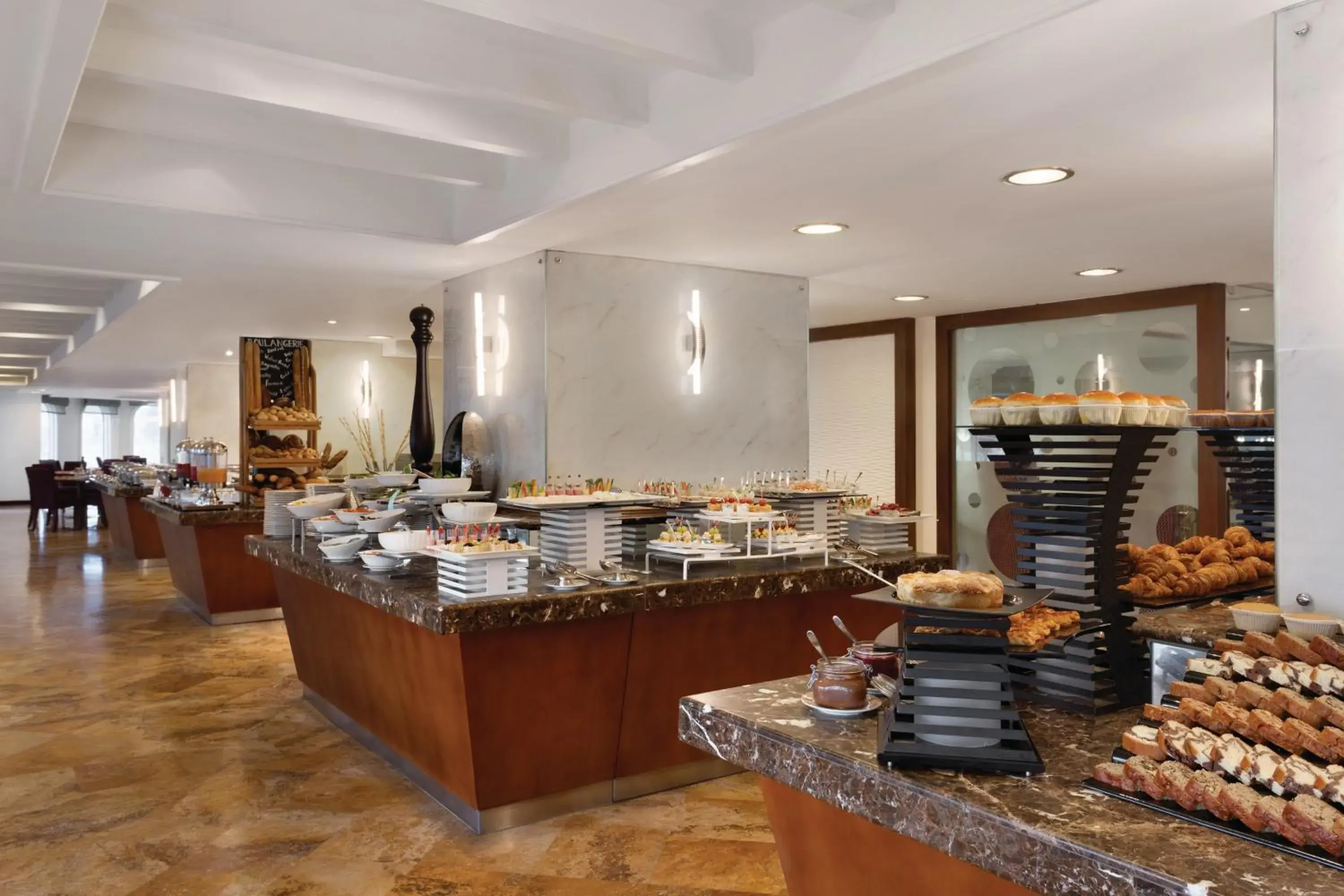 Restaurant/places to eat in Grand Regency Doha, Trademark Collection by Wyndham Restaurant/places to eat in Grand Regency Doha, Trademark Collection by Wyndham