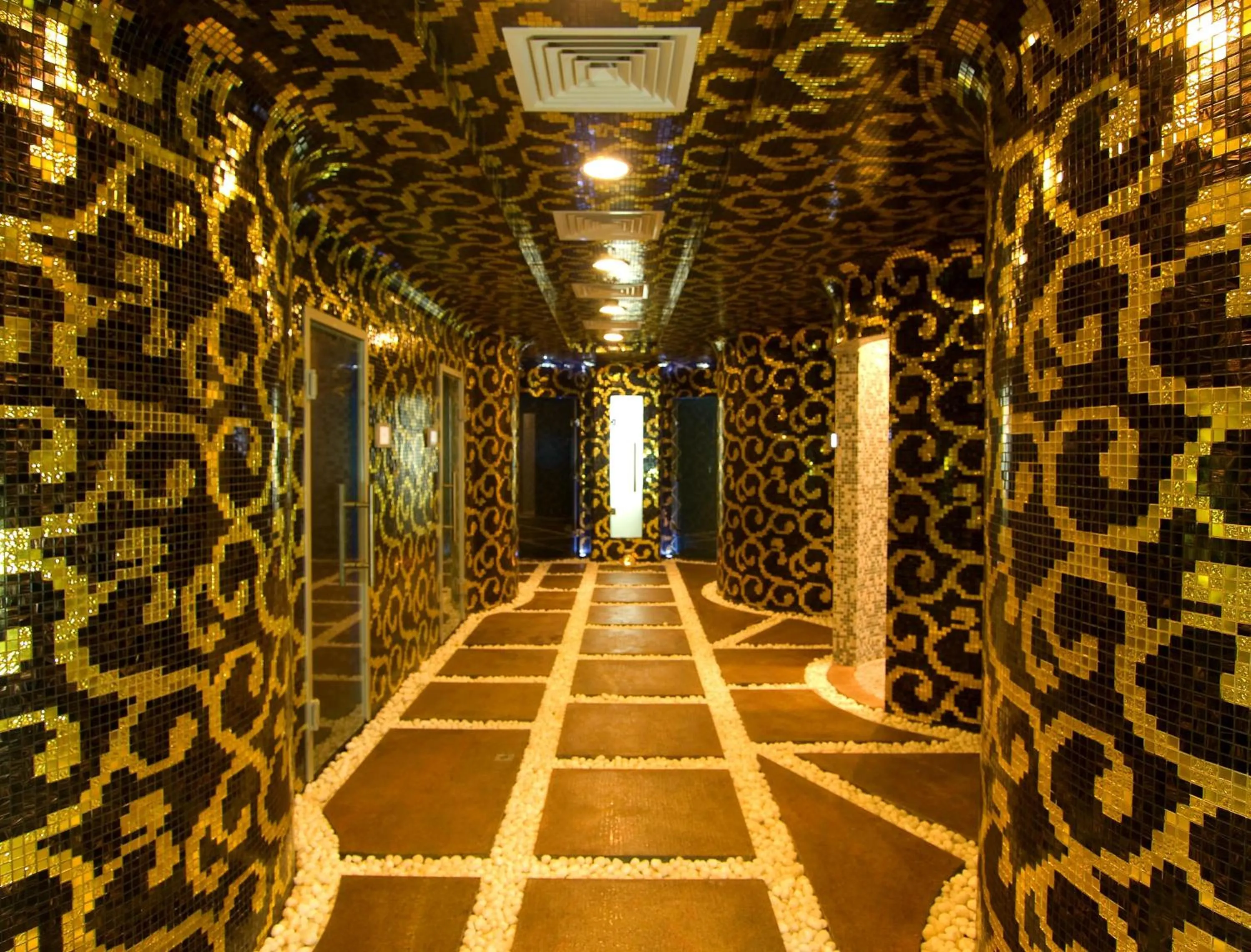 Spa and wellness centre/facilities in Grand Regency Doha, Trademark Collection by Wyndham