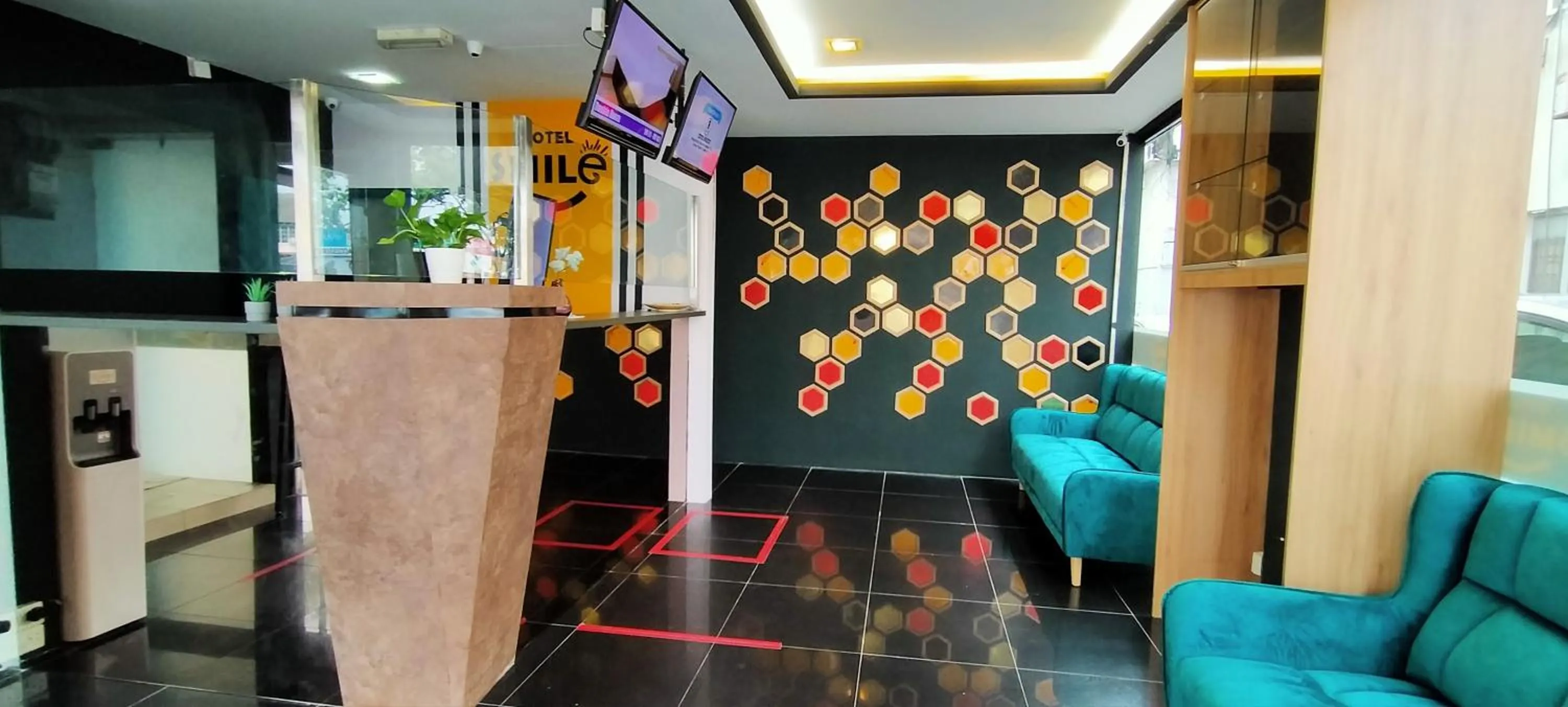 Lobby or reception in Smile Hotel Petaling Jaya SS2