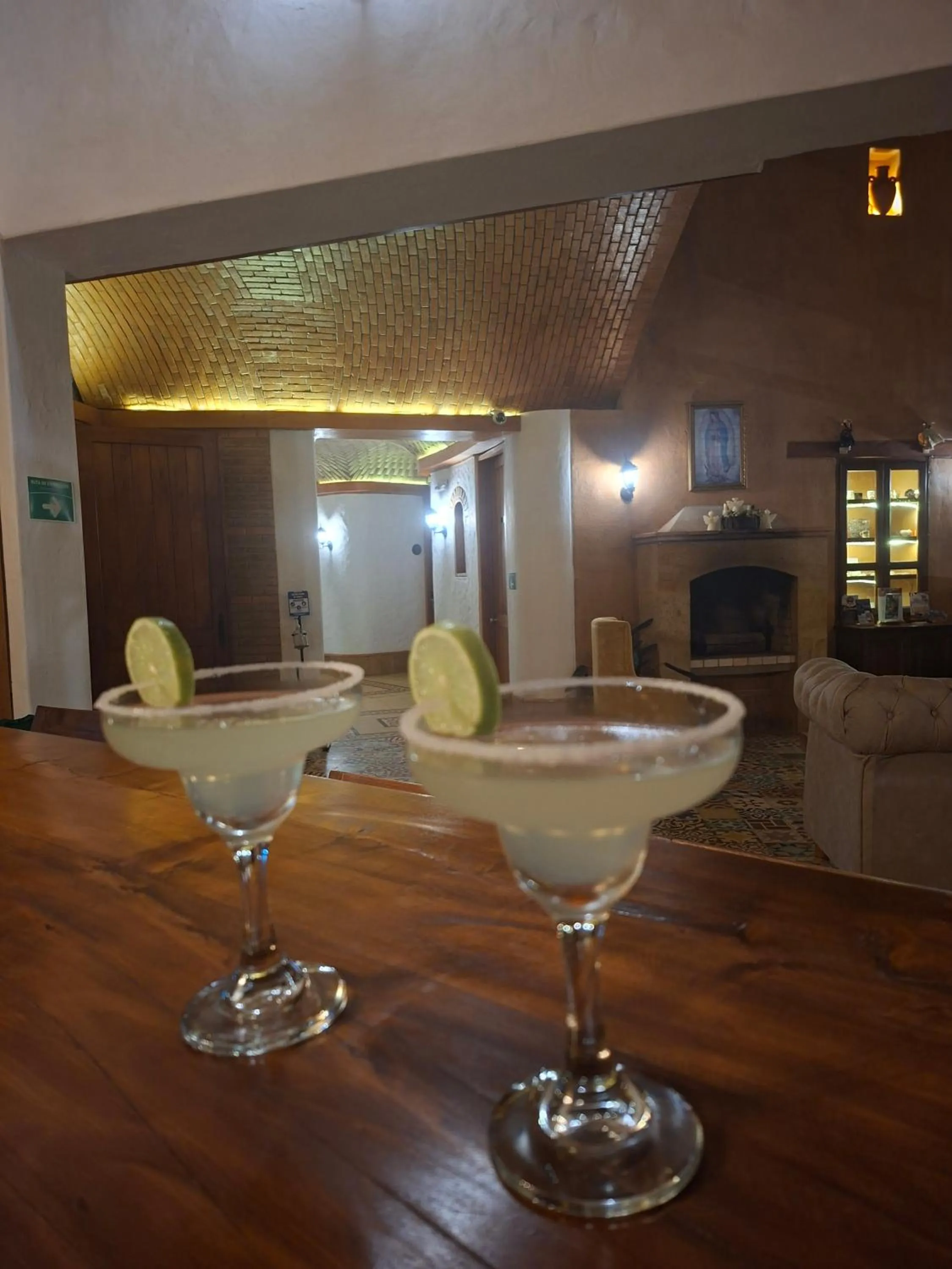 Drinks in La Alhambra Hotel Boutique