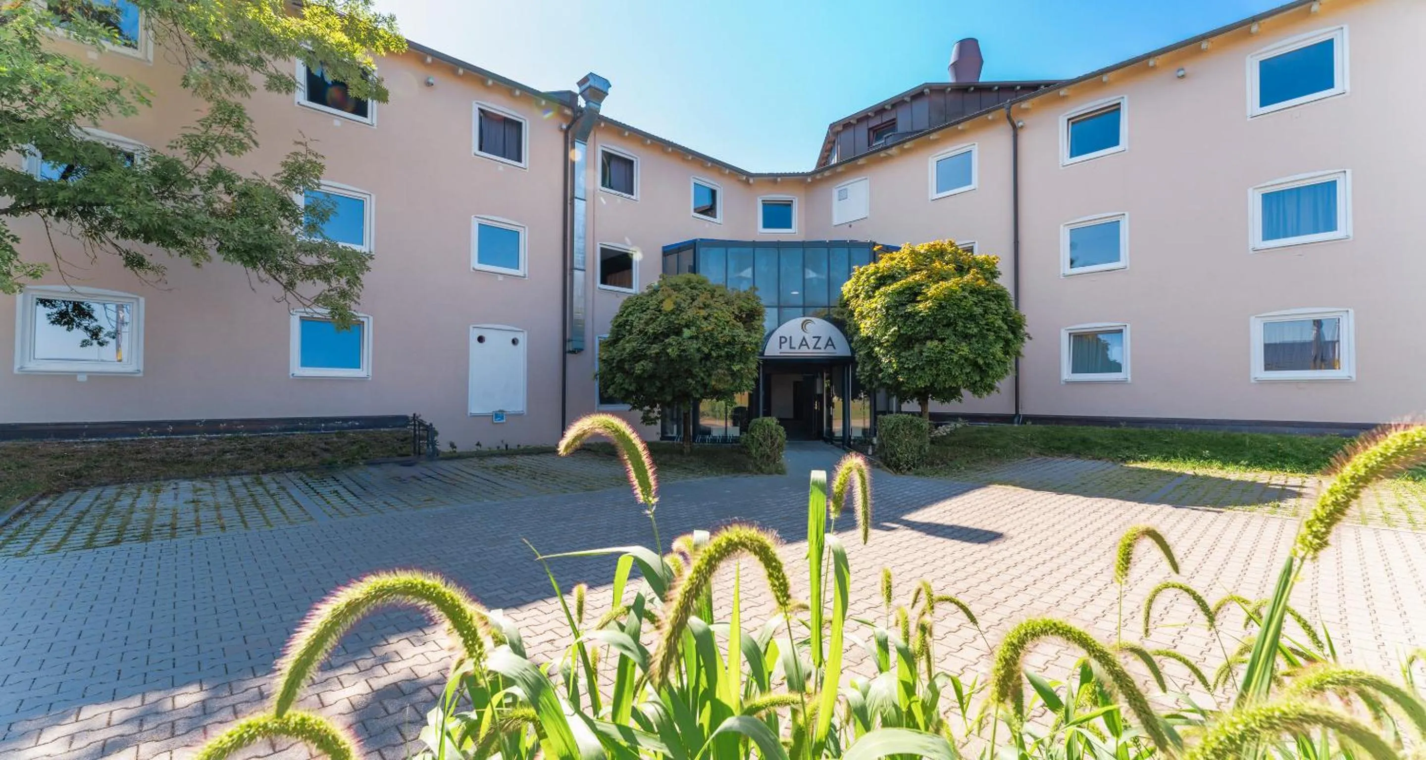Property building in PLAZA INN Mühldorf