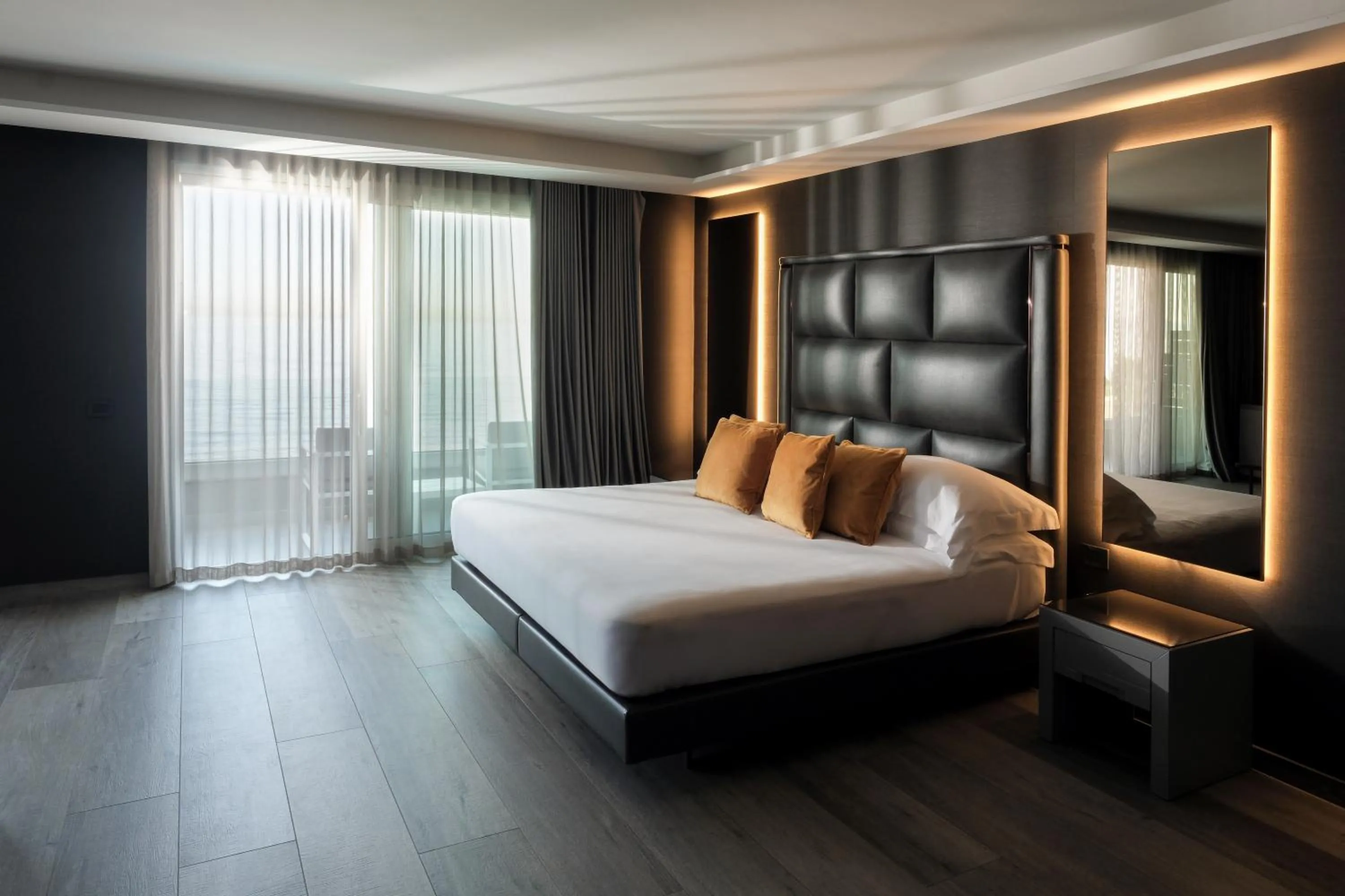 Bed in Hotel & Resort Tre Fontane Luxury