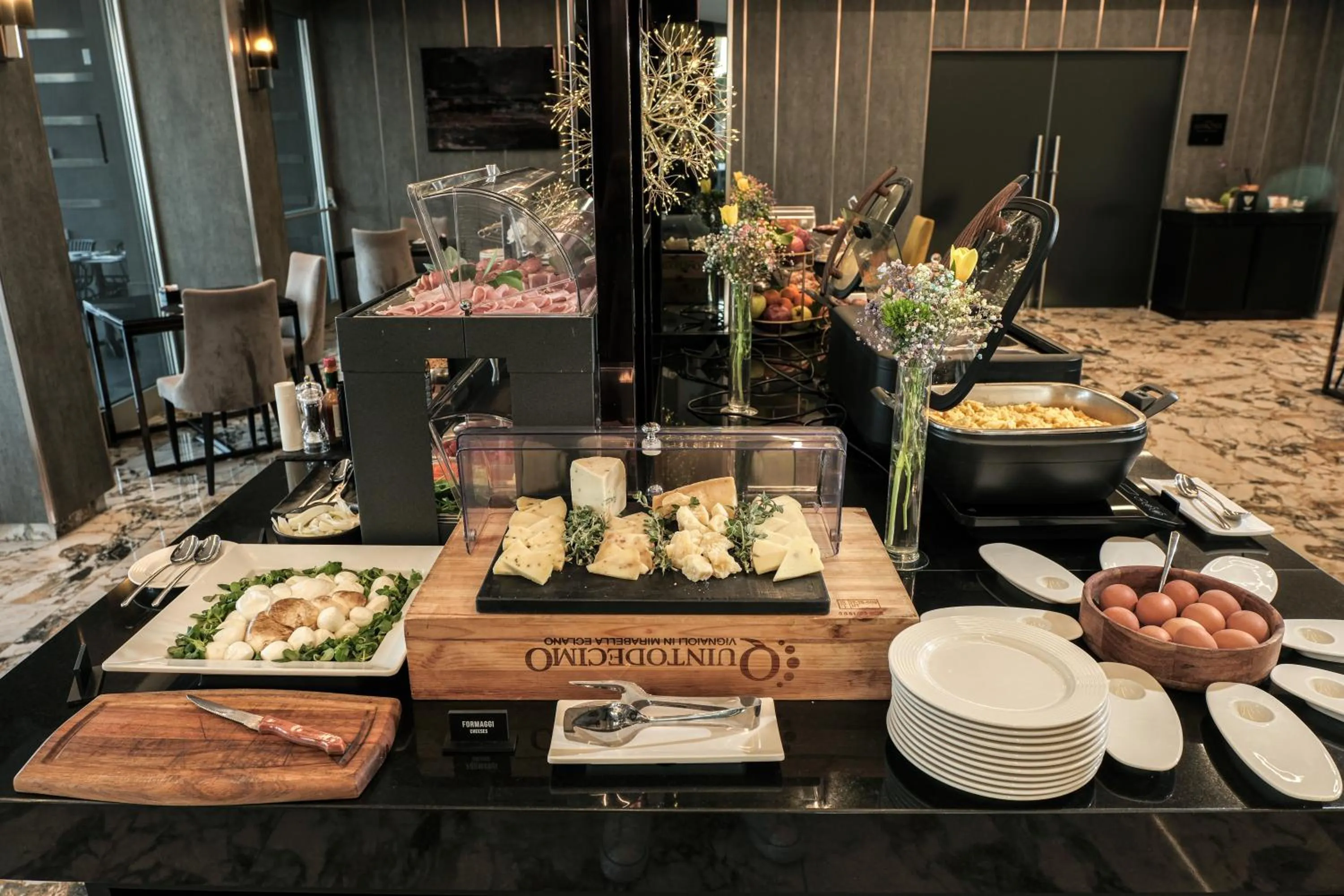 Breakfast in Hotel & Resort Tre Fontane Luxury
