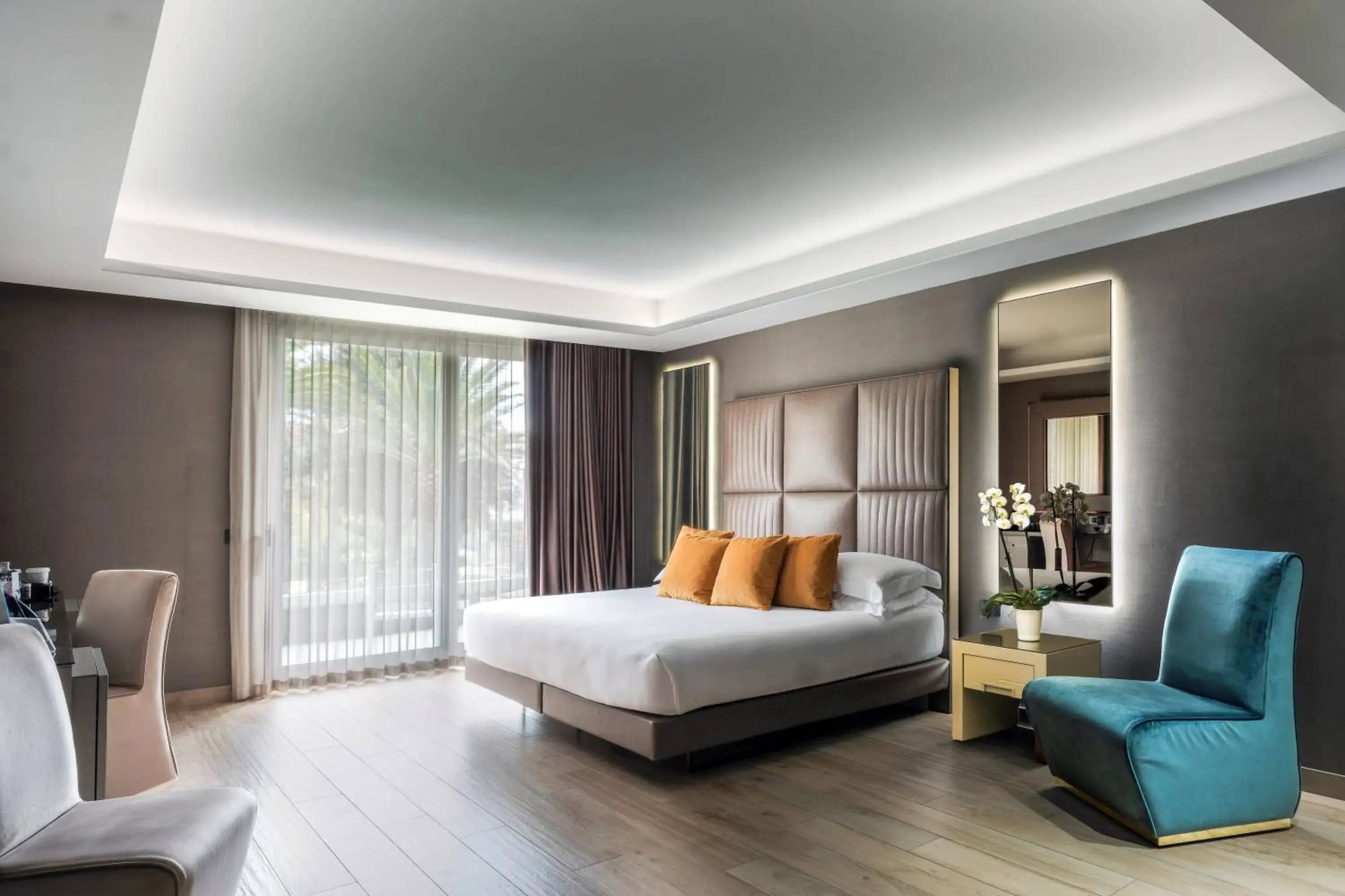 Deluxe Double or Twin Room with Lateral Sea View in Hotel & Resort Tre Fontane Luxury Deluxe Double or Twin Room with Lateral Sea View in Hotel & Resort Tre Fontane Luxury