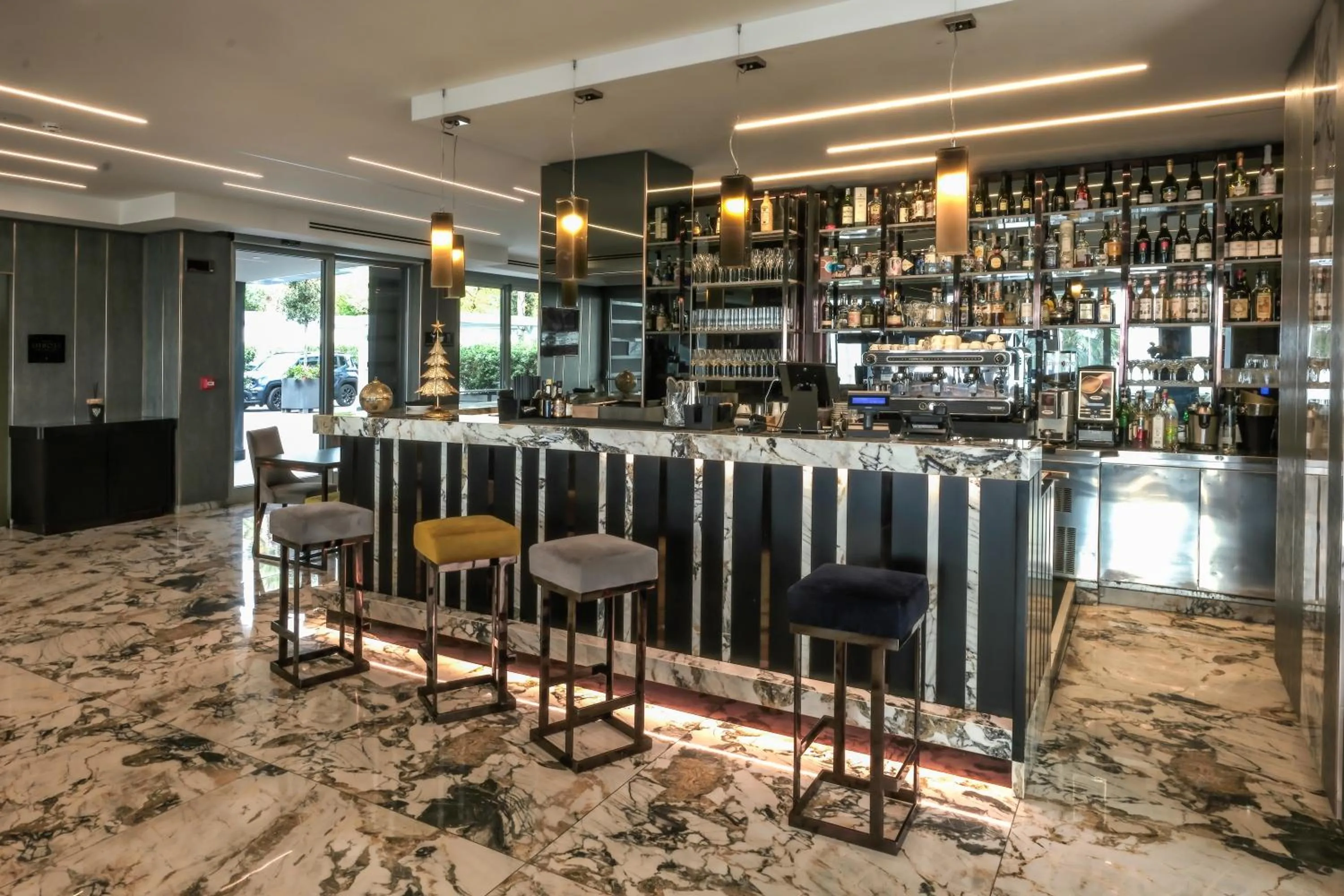 Lounge or bar in Hotel & Resort Tre Fontane Luxury