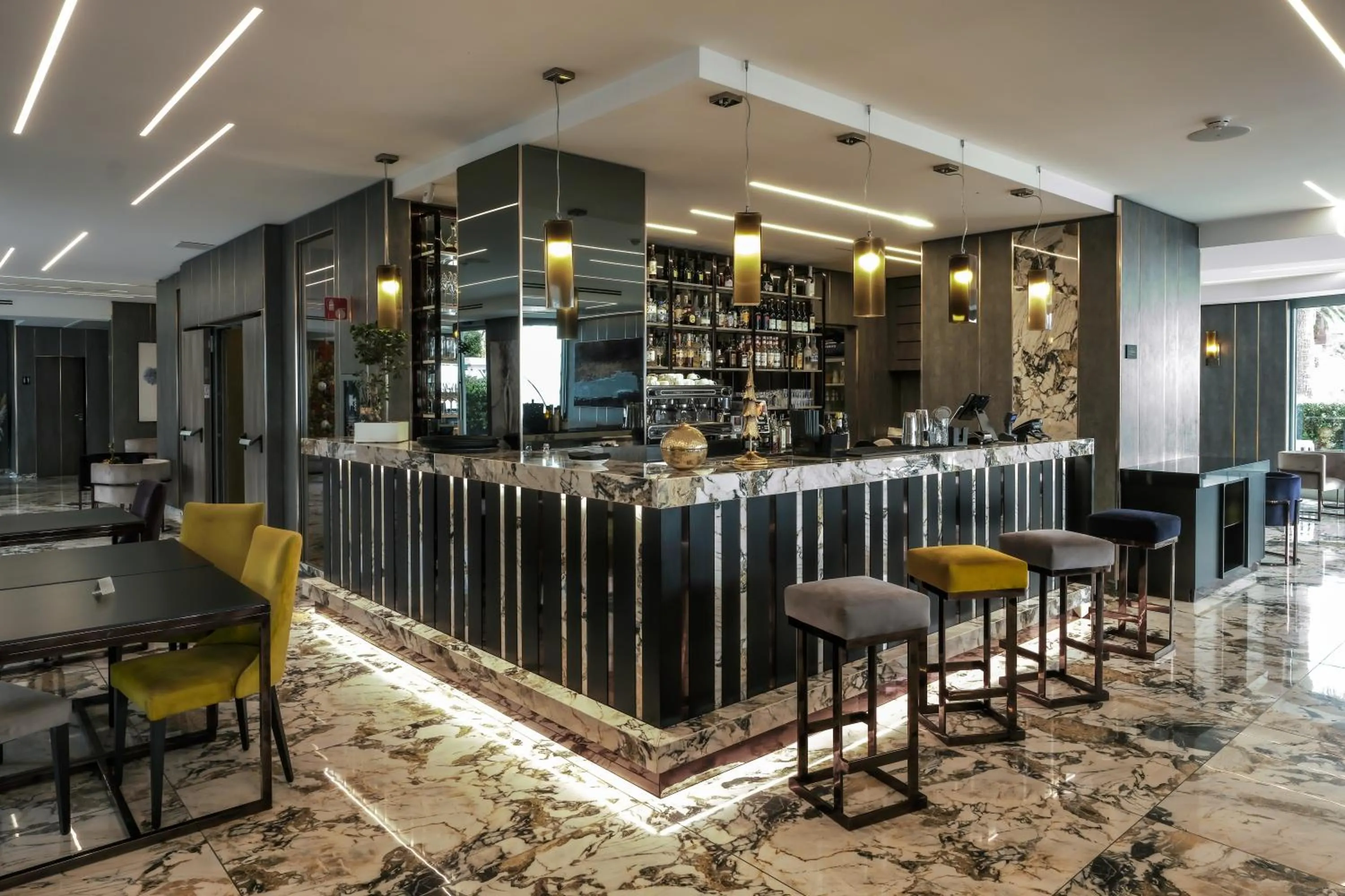 Restaurant/places to eat in Hotel & Resort Tre Fontane Luxury