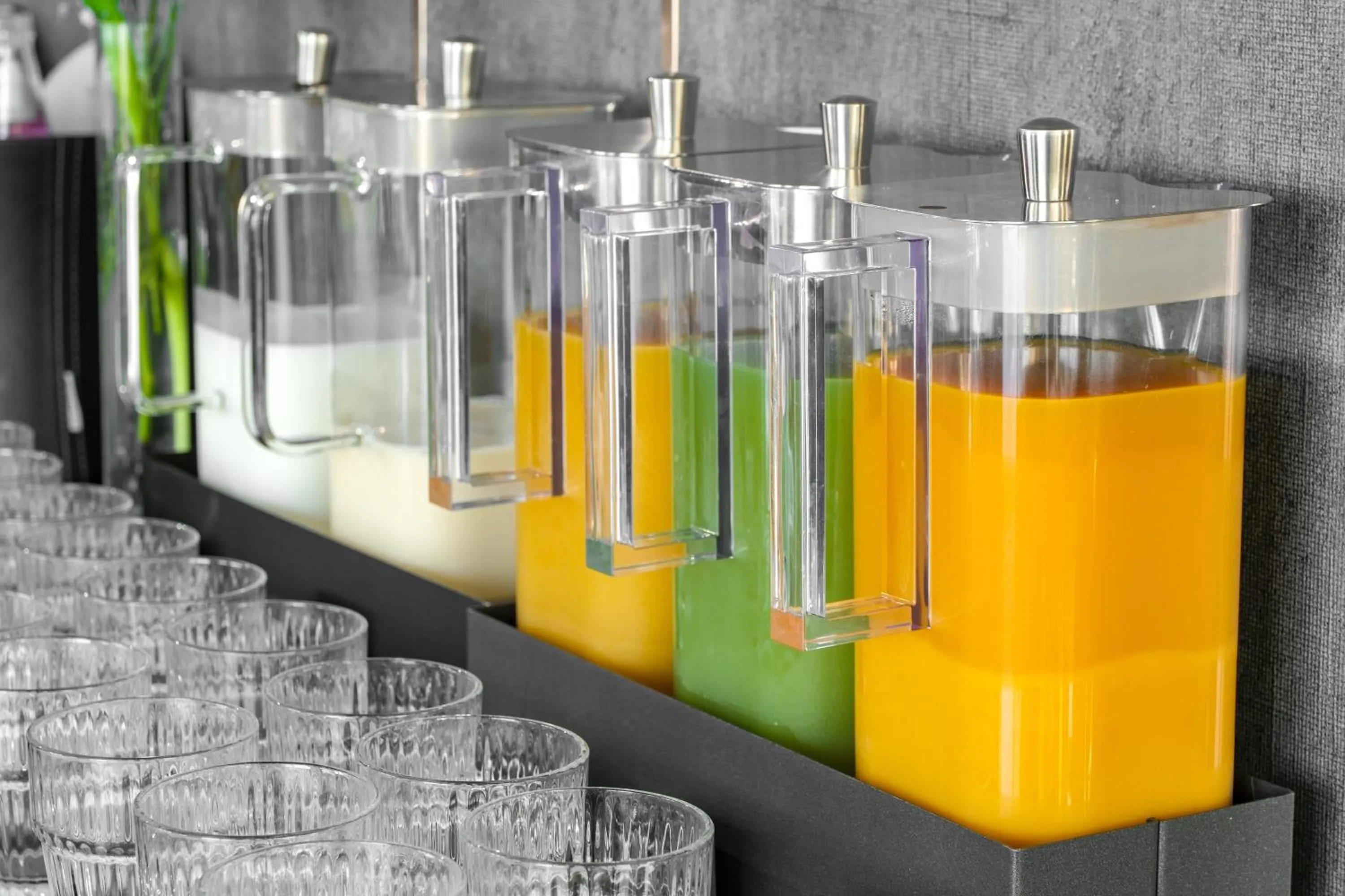 Breakfast in Hotel & Resort Tre Fontane Luxury