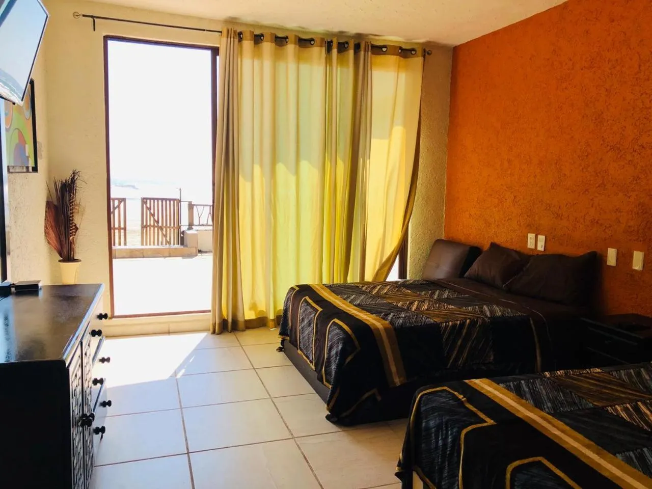 Bed in Bungalows La Perla Playa Azul