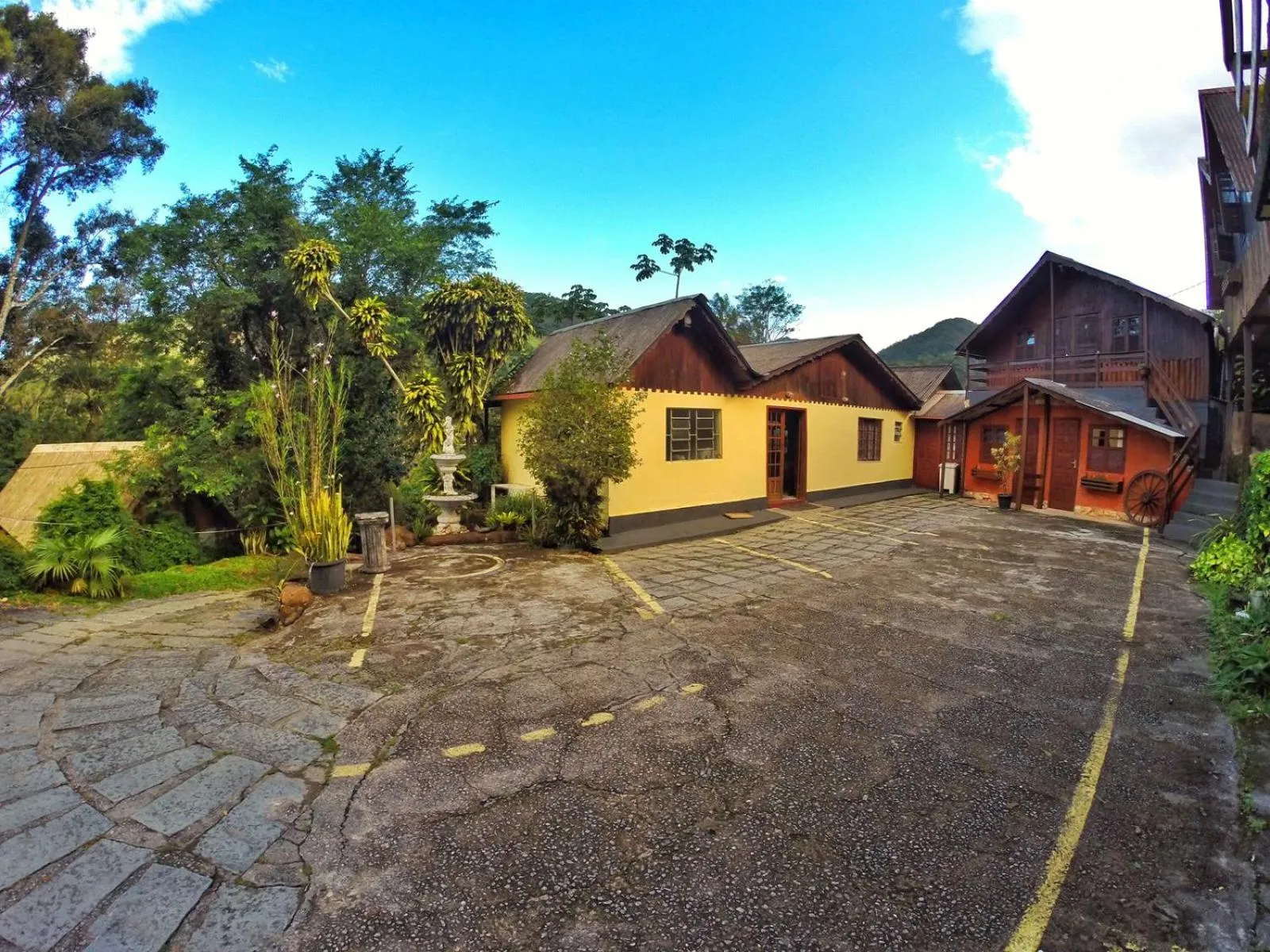 Property building in Pousada Colibri Serrano