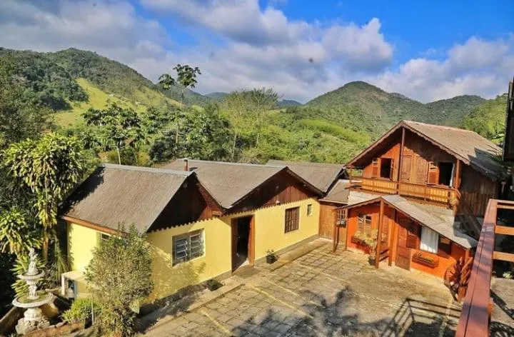 Property building in Pousada Colibri Serrano