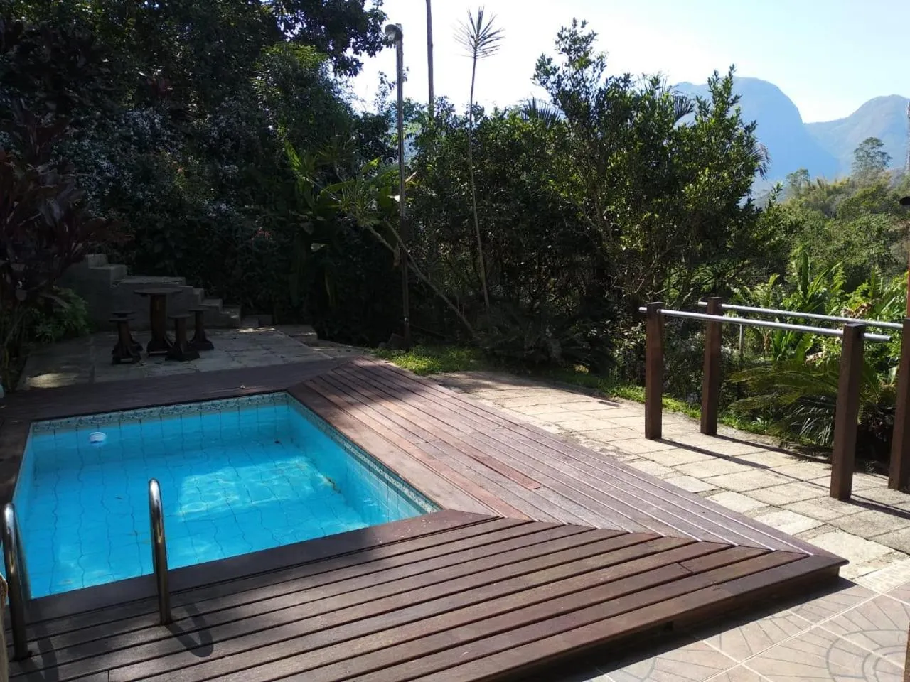 Pool view in Pousada Colibri Serrano